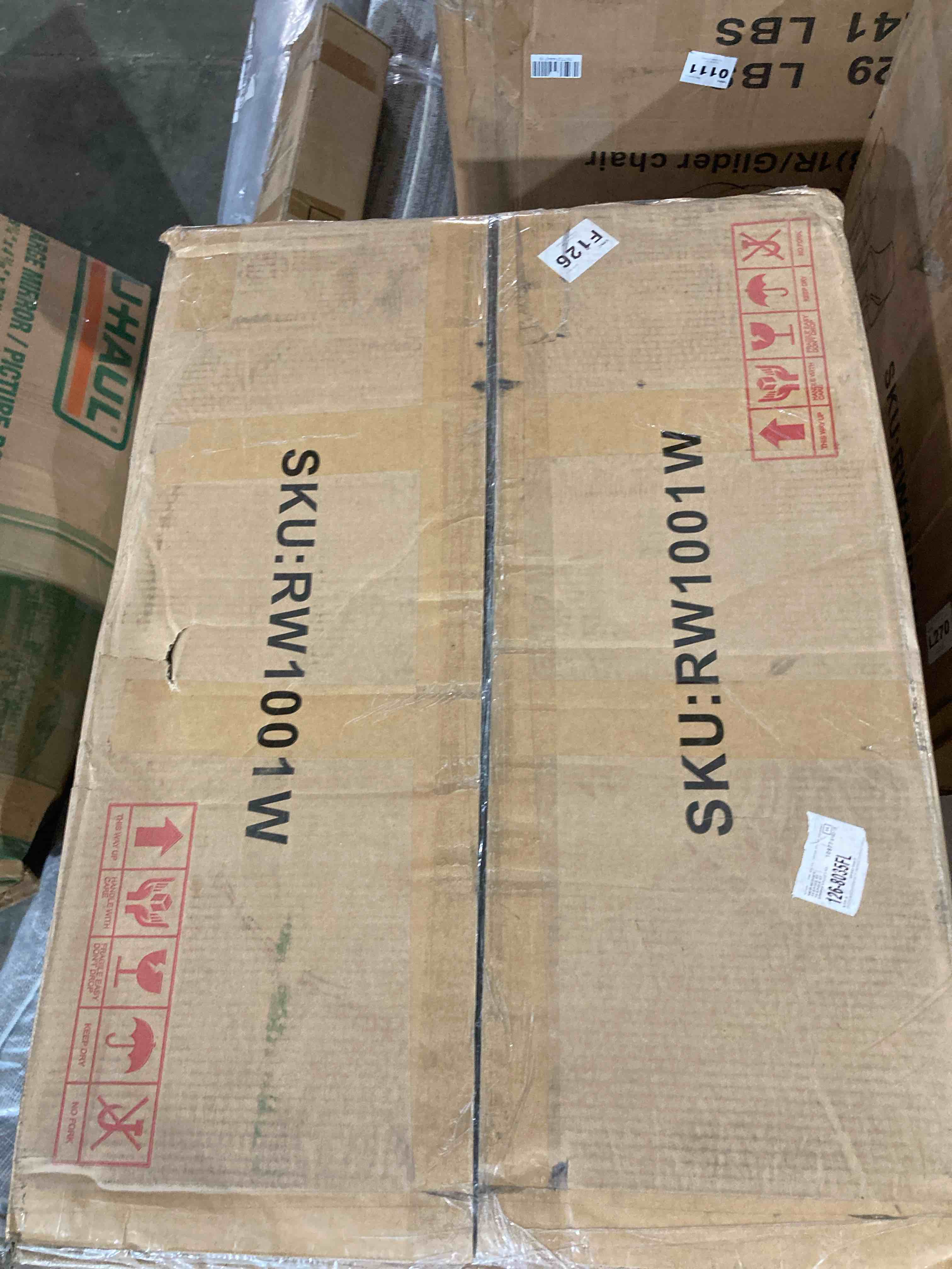 https://s3.amazonaws.com/lotting-images-prod/phillipi/BLU6137940_1715025173711.jpeg