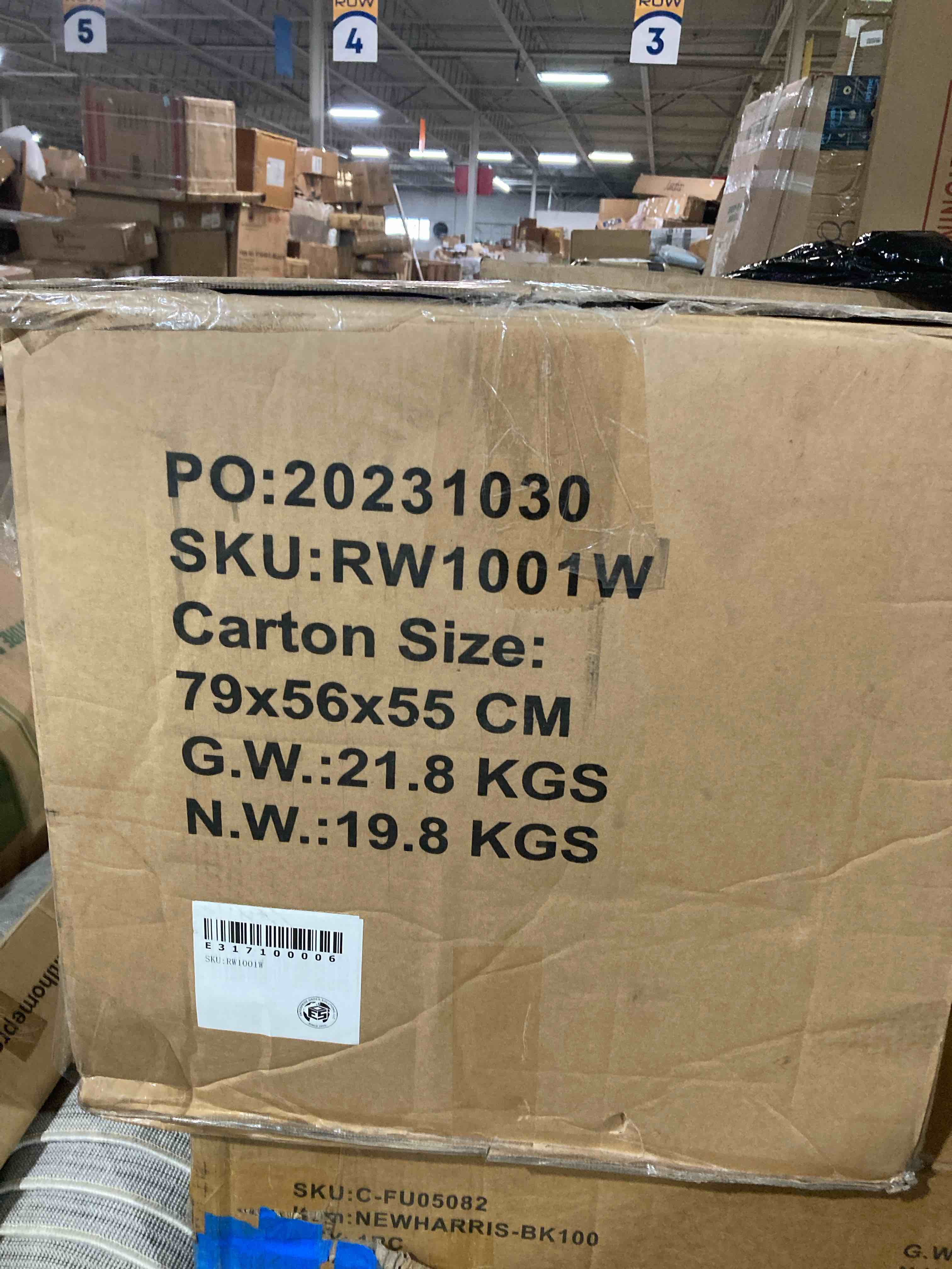 https://s3.amazonaws.com/lotting-images-prod/phillipi/BLU6137940_1715025176702.jpeg