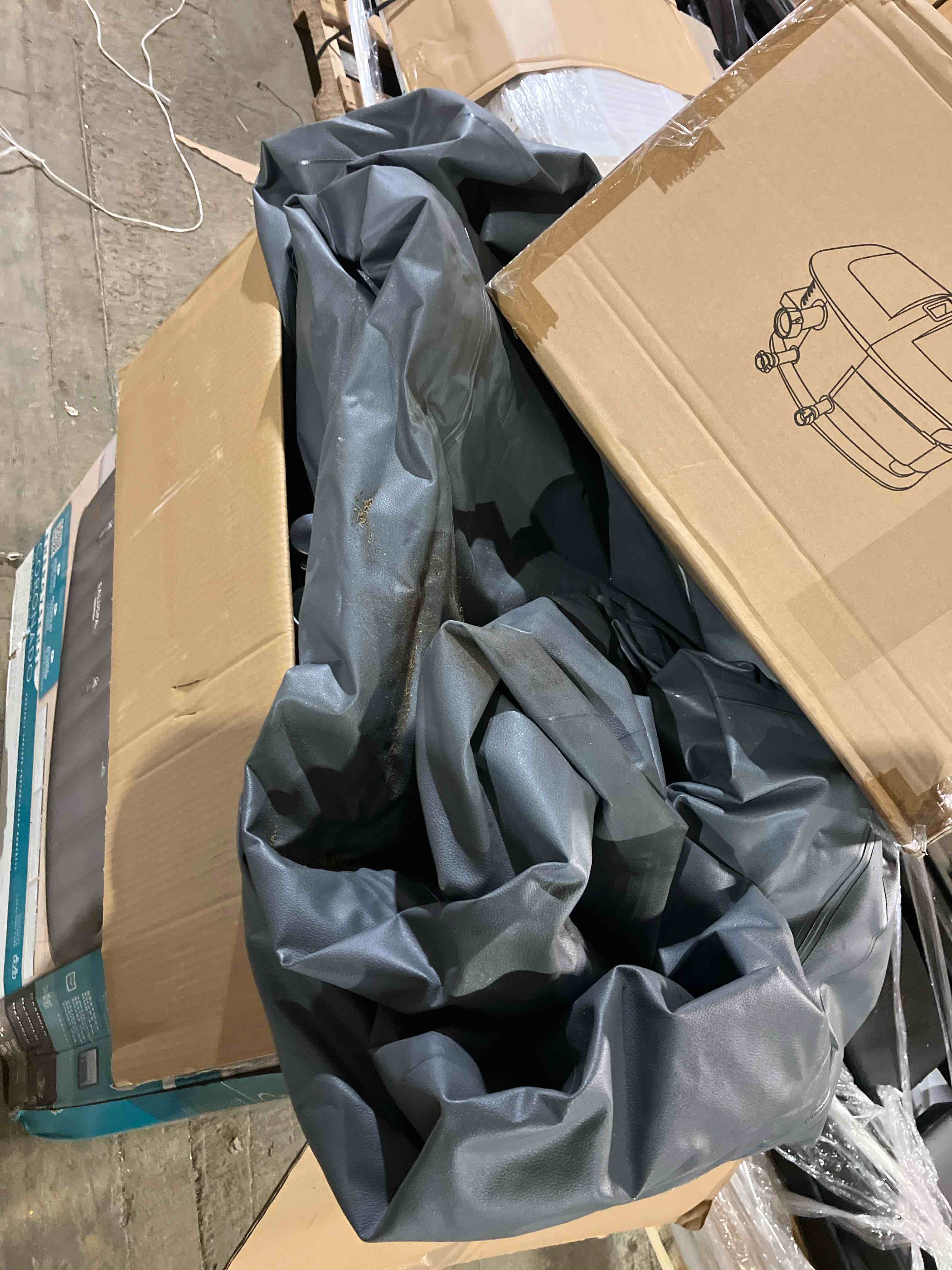 https://s3.amazonaws.com/lotting-images-prod/phillipi/BLU6138358_1733332272543.jpeg