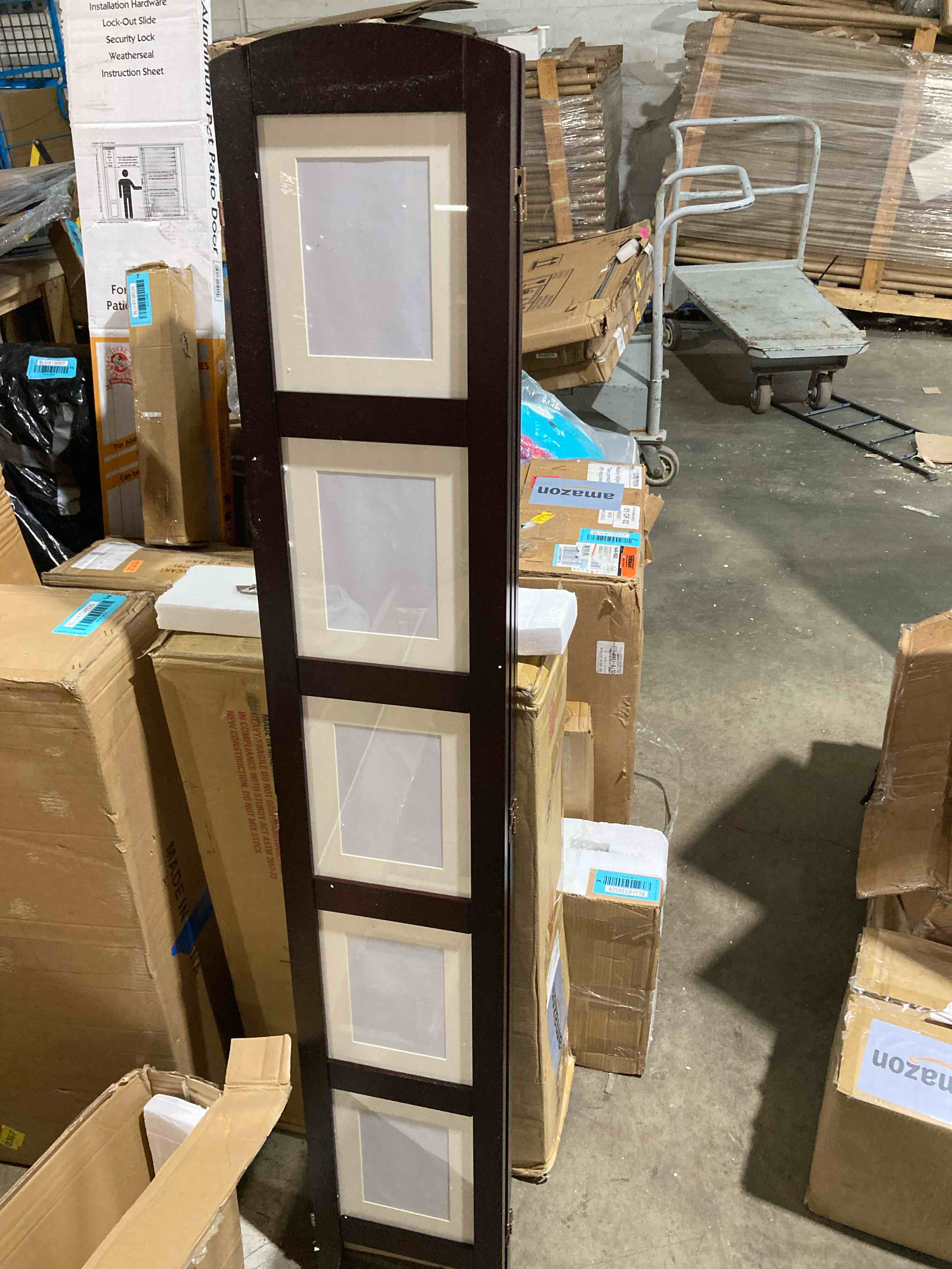 https://s3.amazonaws.com/lotting-images-prod/phillipi/BLU6138532_1716825839383.jpeg
