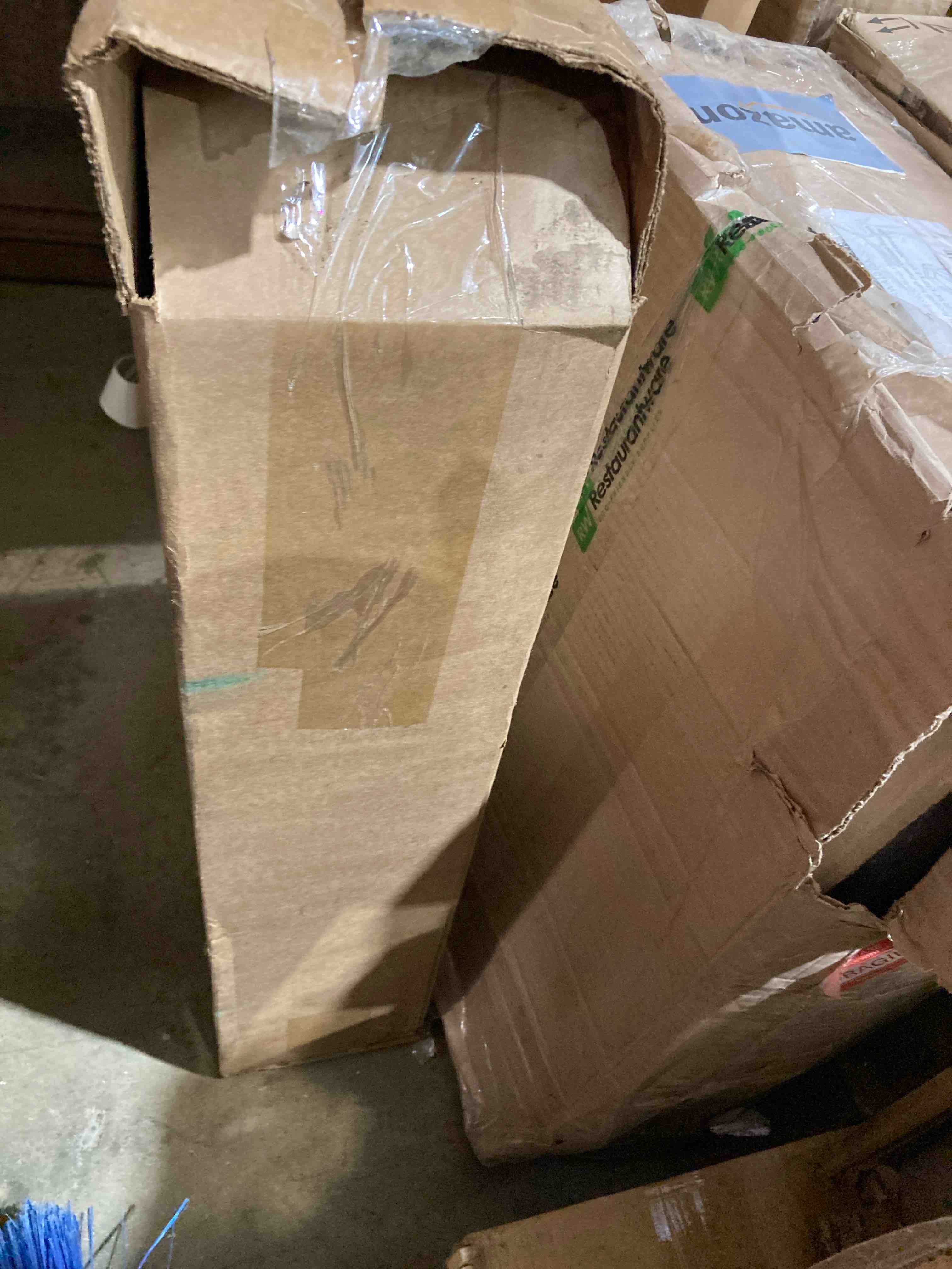 https://s3.amazonaws.com/lotting-images-prod/phillipi/BLU6138565_1716836491614.jpeg