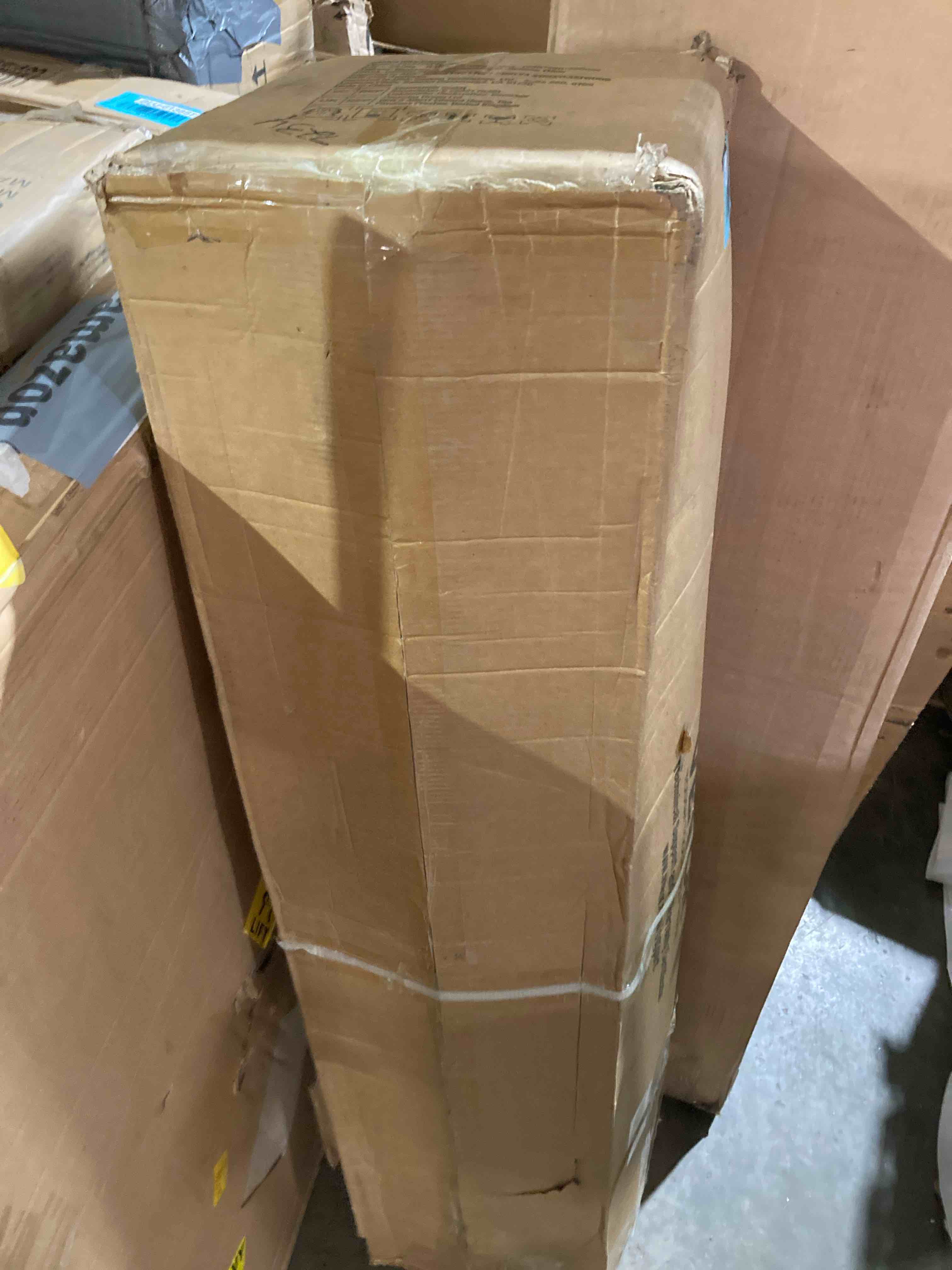 https://s3.amazonaws.com/lotting-images-prod/phillipi/BLU6138576_1716838460339.jpeg