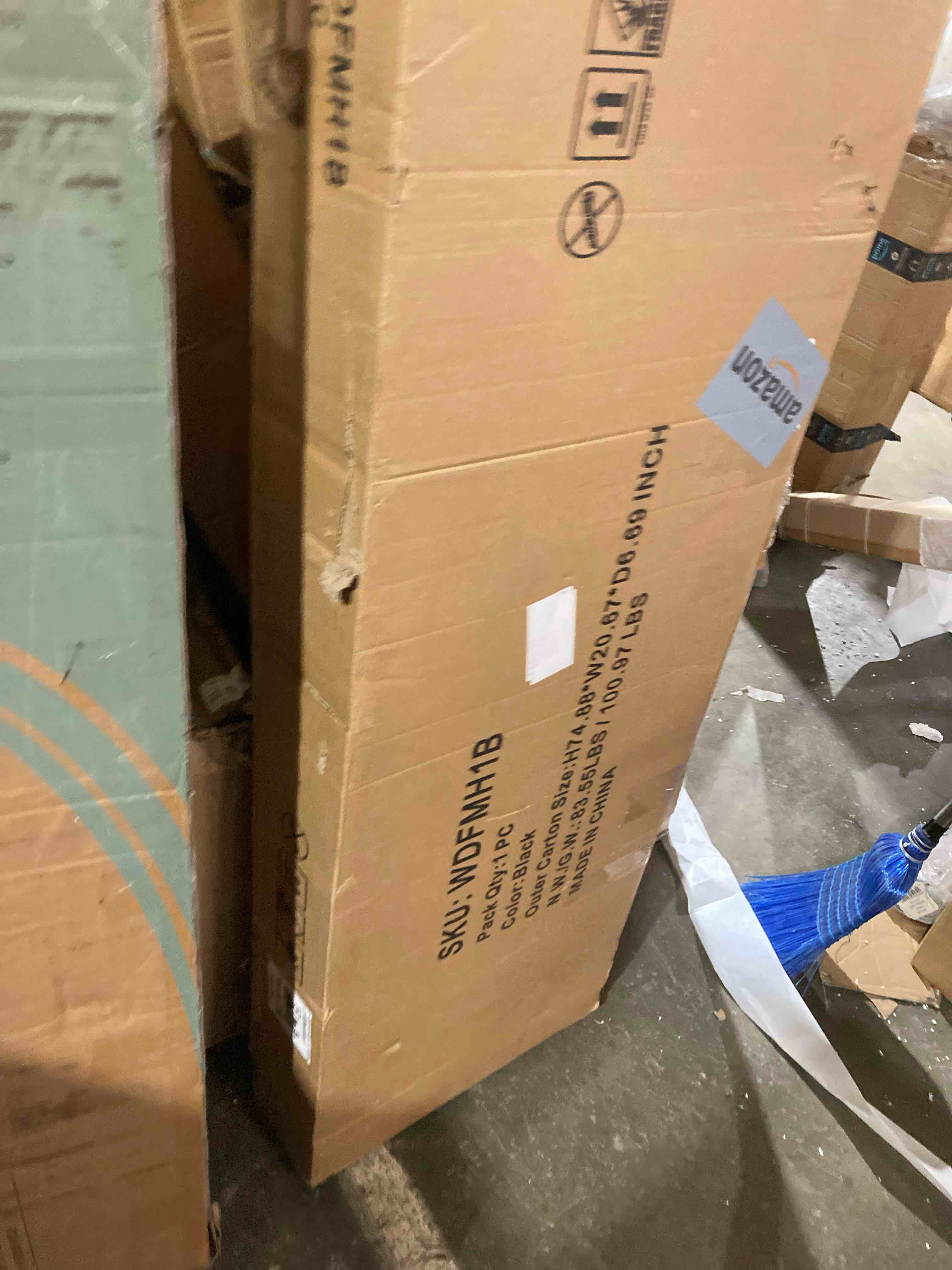 https://s3.amazonaws.com/lotting-images-prod/phillipi/BLU6138588_1716841083061.jpeg