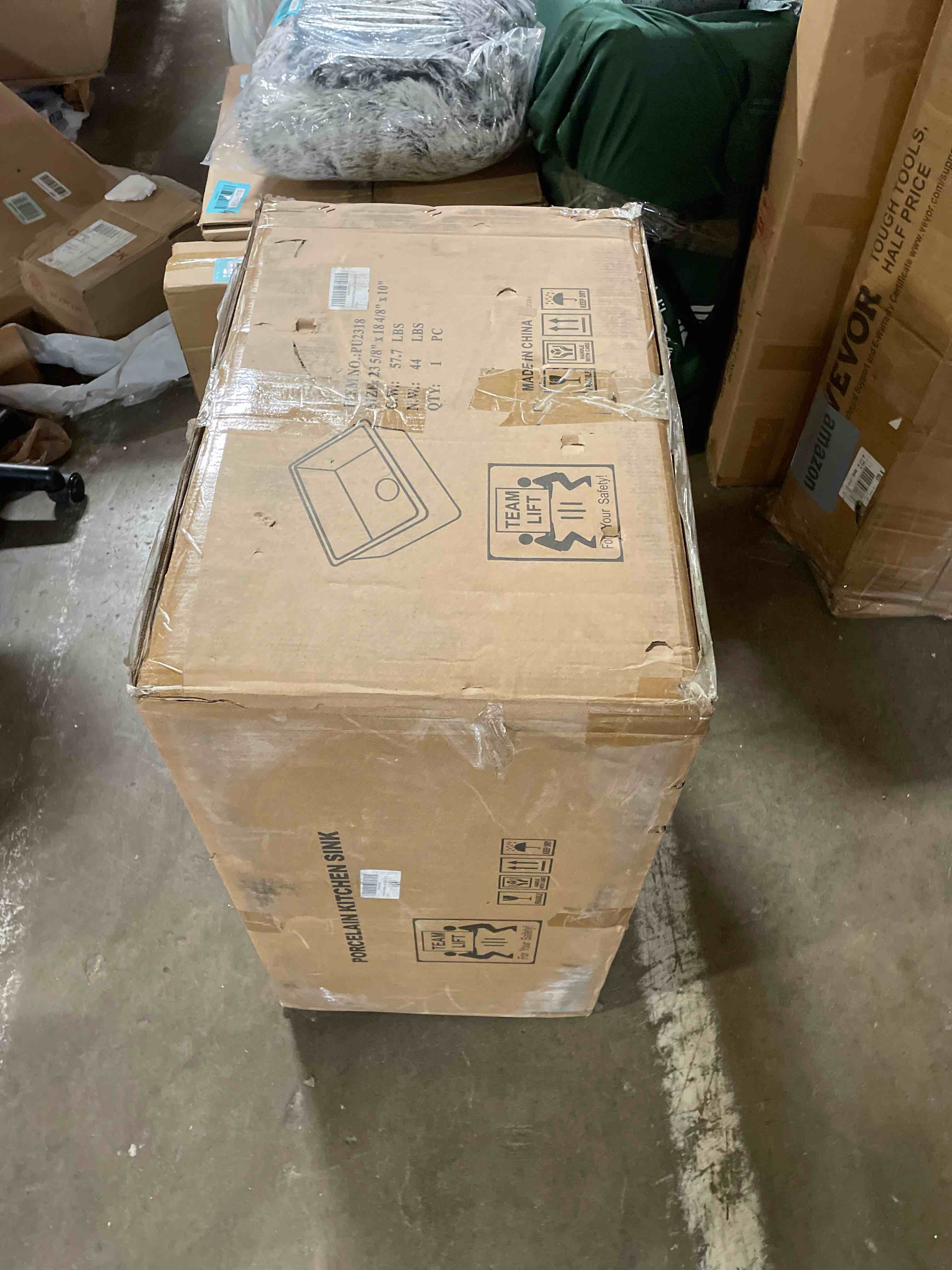 https://s3.amazonaws.com/lotting-images-prod/phillipi/BLU6138856_1717021514415.jpeg