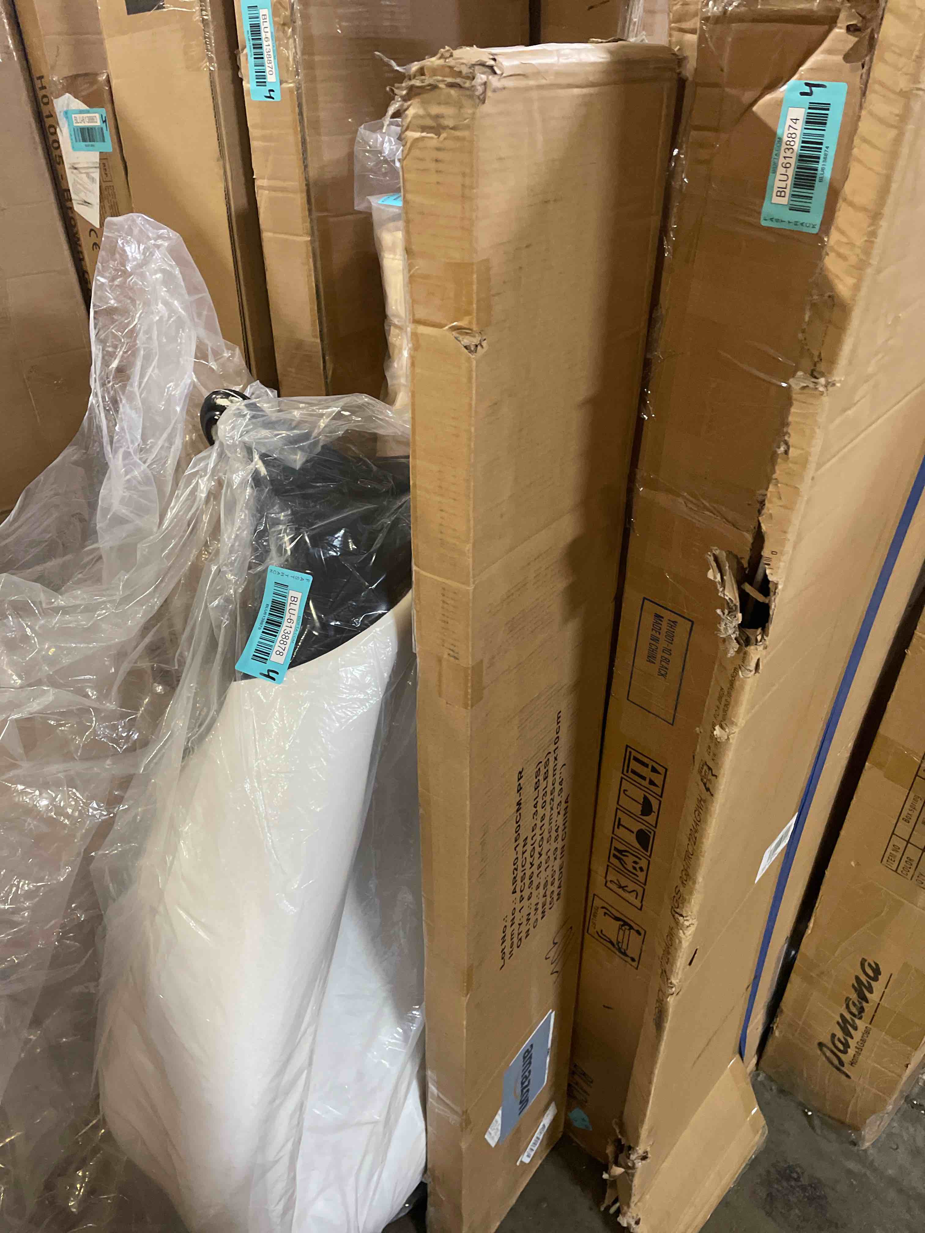 https://s3.amazonaws.com/lotting-images-prod/phillipi/BLU6138880_1717083309247.jpeg