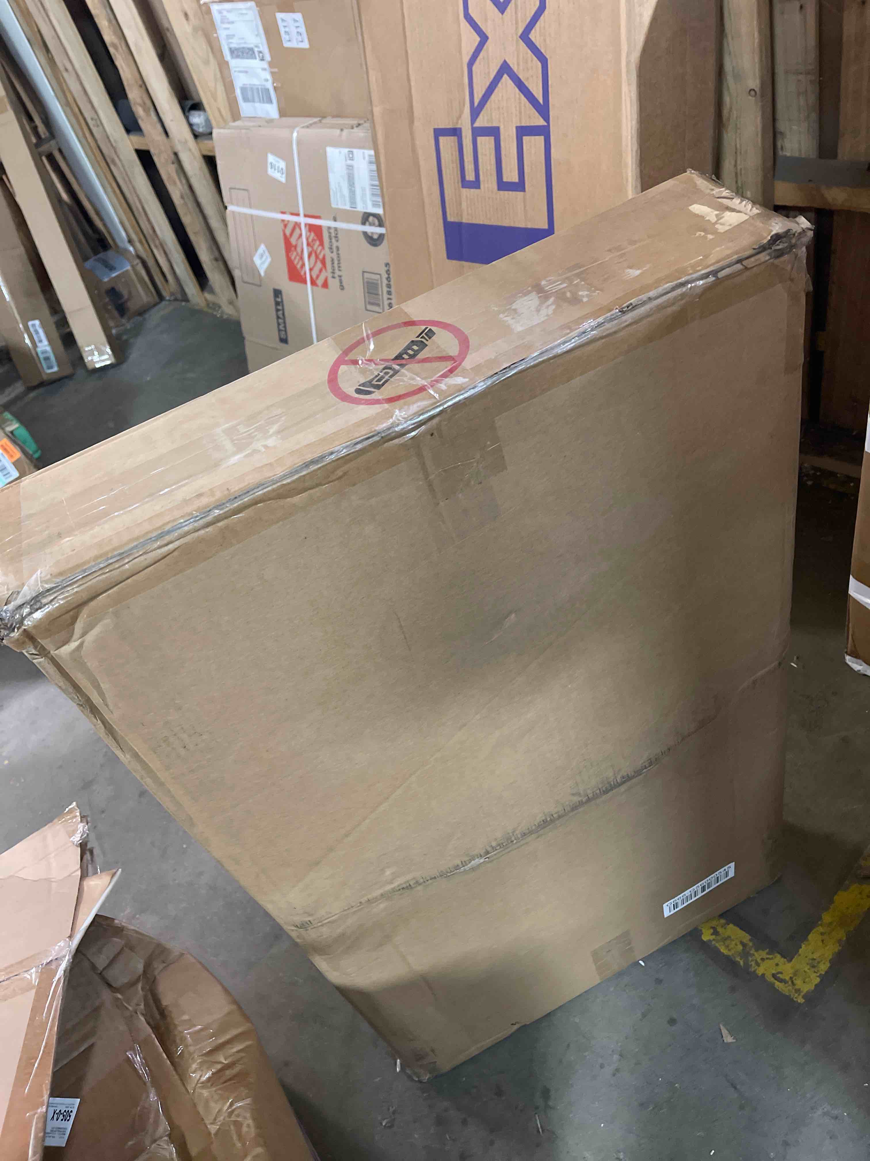 https://s3.amazonaws.com/lotting-images-prod/phillipi/BLU6139799_1718041338569.jpeg