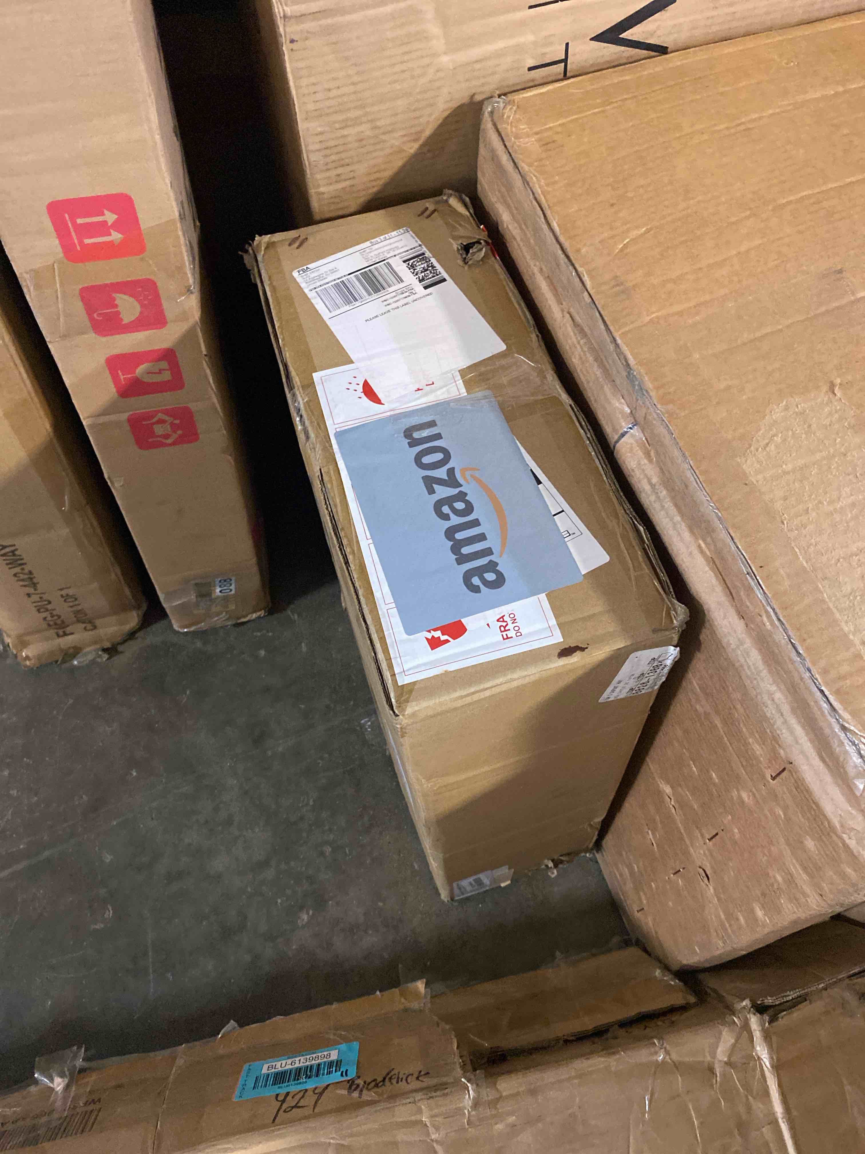 https://s3.amazonaws.com/lotting-images-prod/phillipi/BLU6139900_1718047992968.jpeg