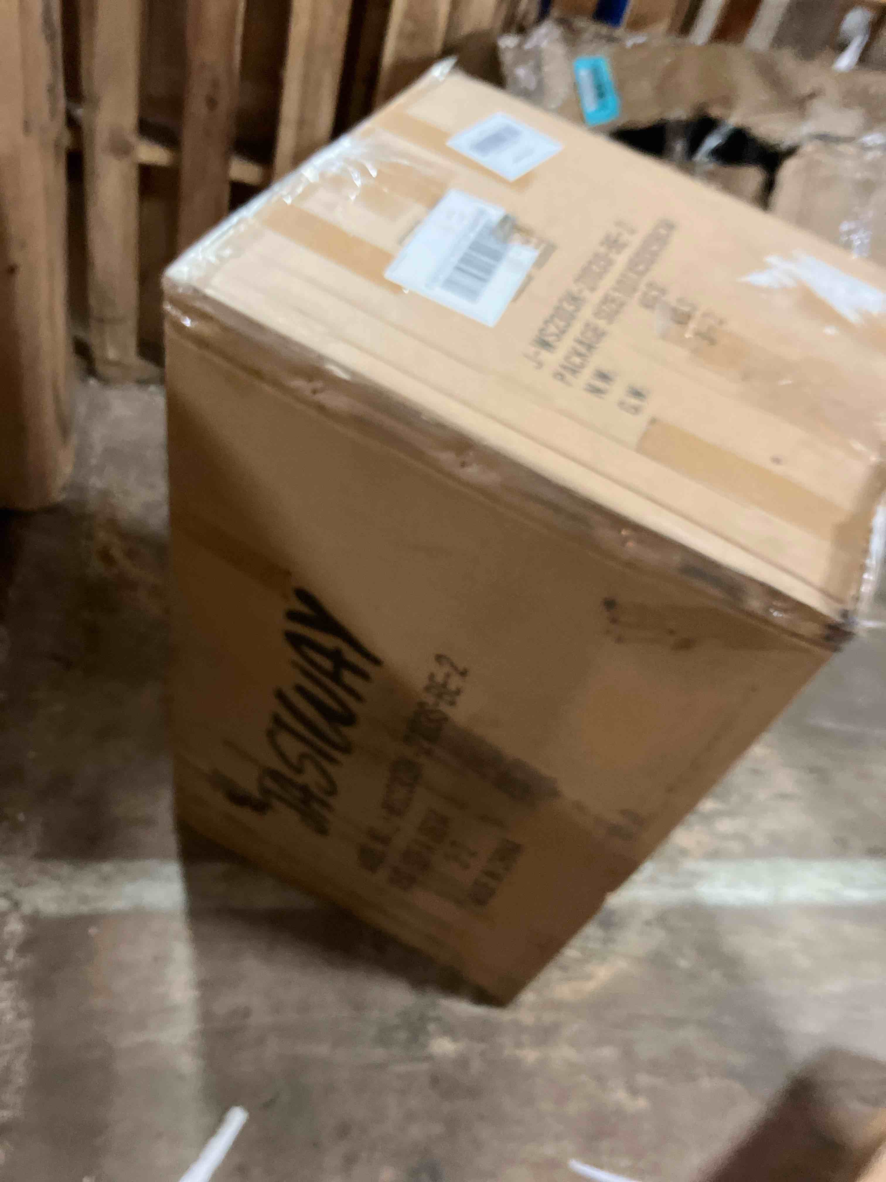 https://s3.amazonaws.com/lotting-images-prod/phillipi/BLU6422048_1721329007684.jpeg