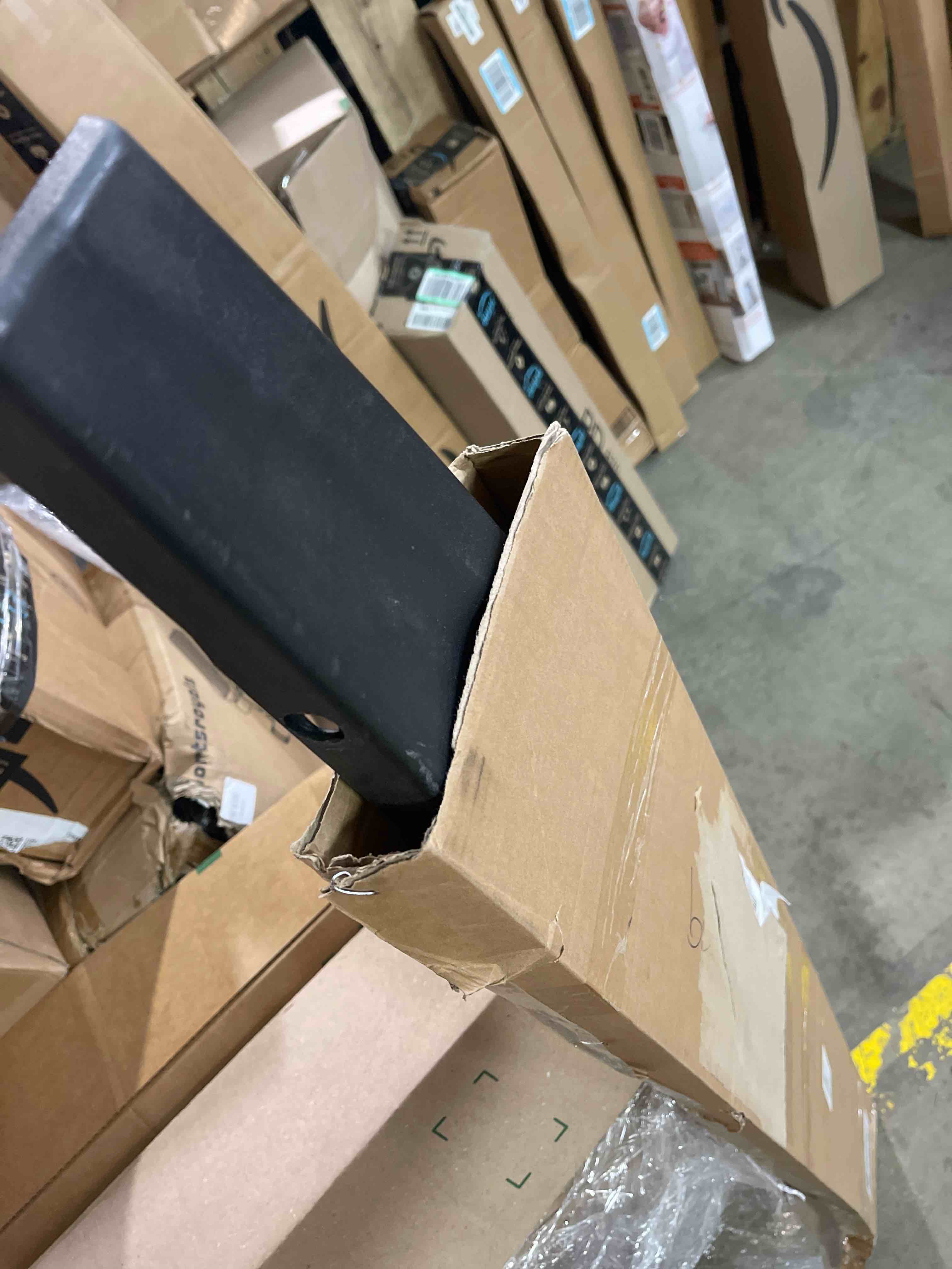 https://s3.amazonaws.com/lotting-images-prod/phillipi/BLU6422557_1721664953209.jpeg