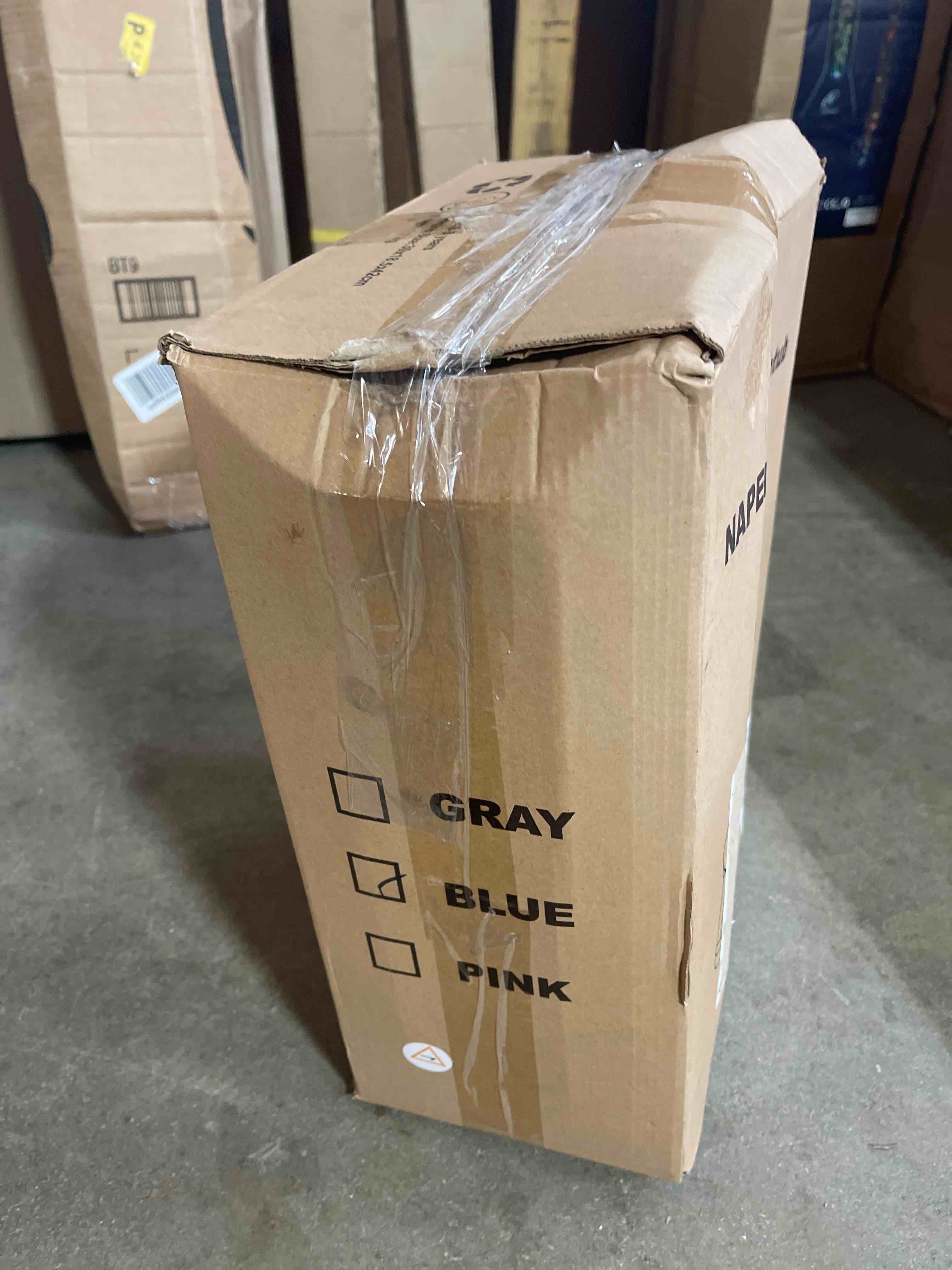 https://s3.amazonaws.com/lotting-images-prod/phillipi/BLU6422625_1721749681949.jpeg