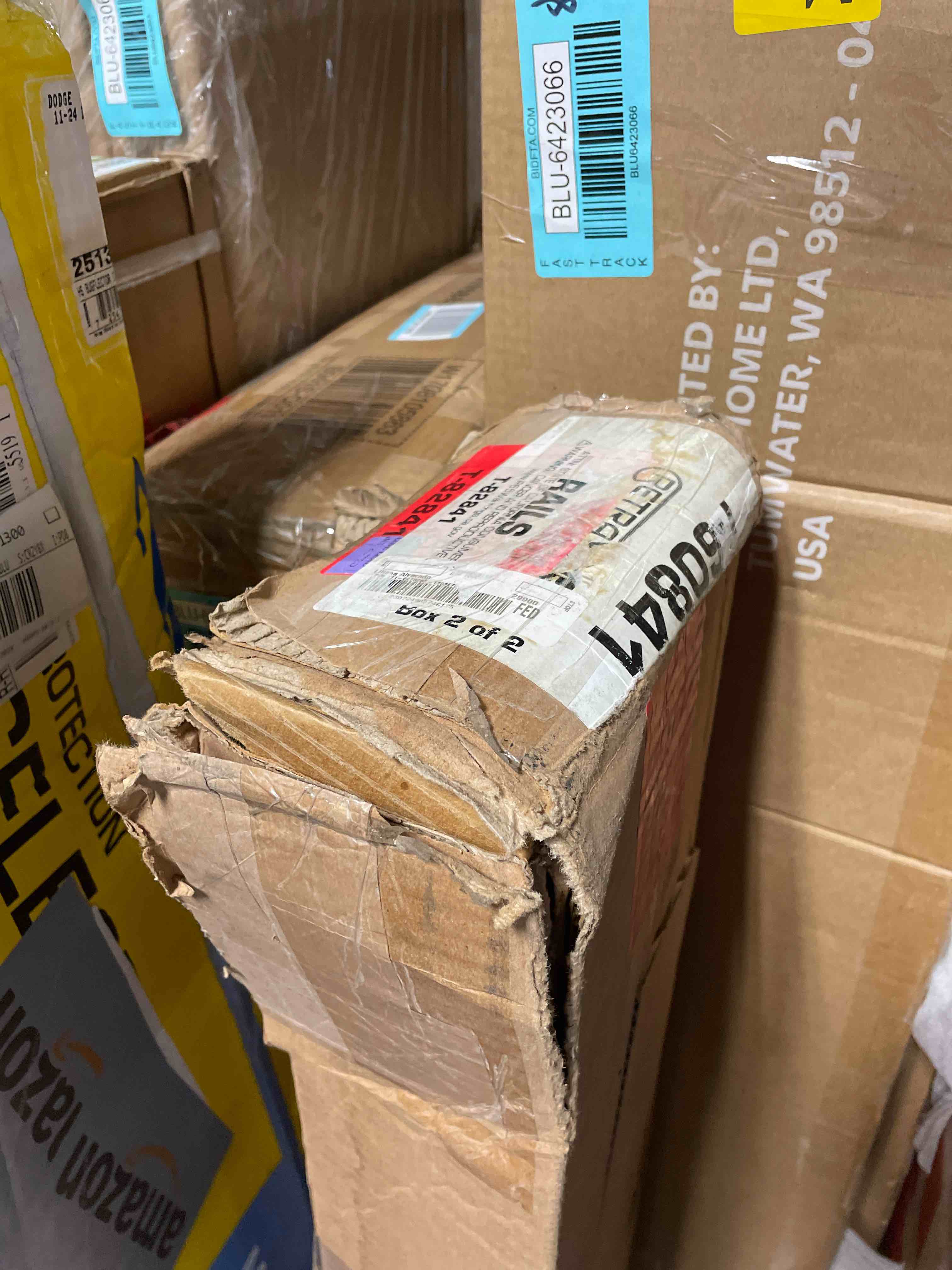 https://s3.amazonaws.com/lotting-images-prod/phillipi/BLU6423079_1722020445078.jpeg