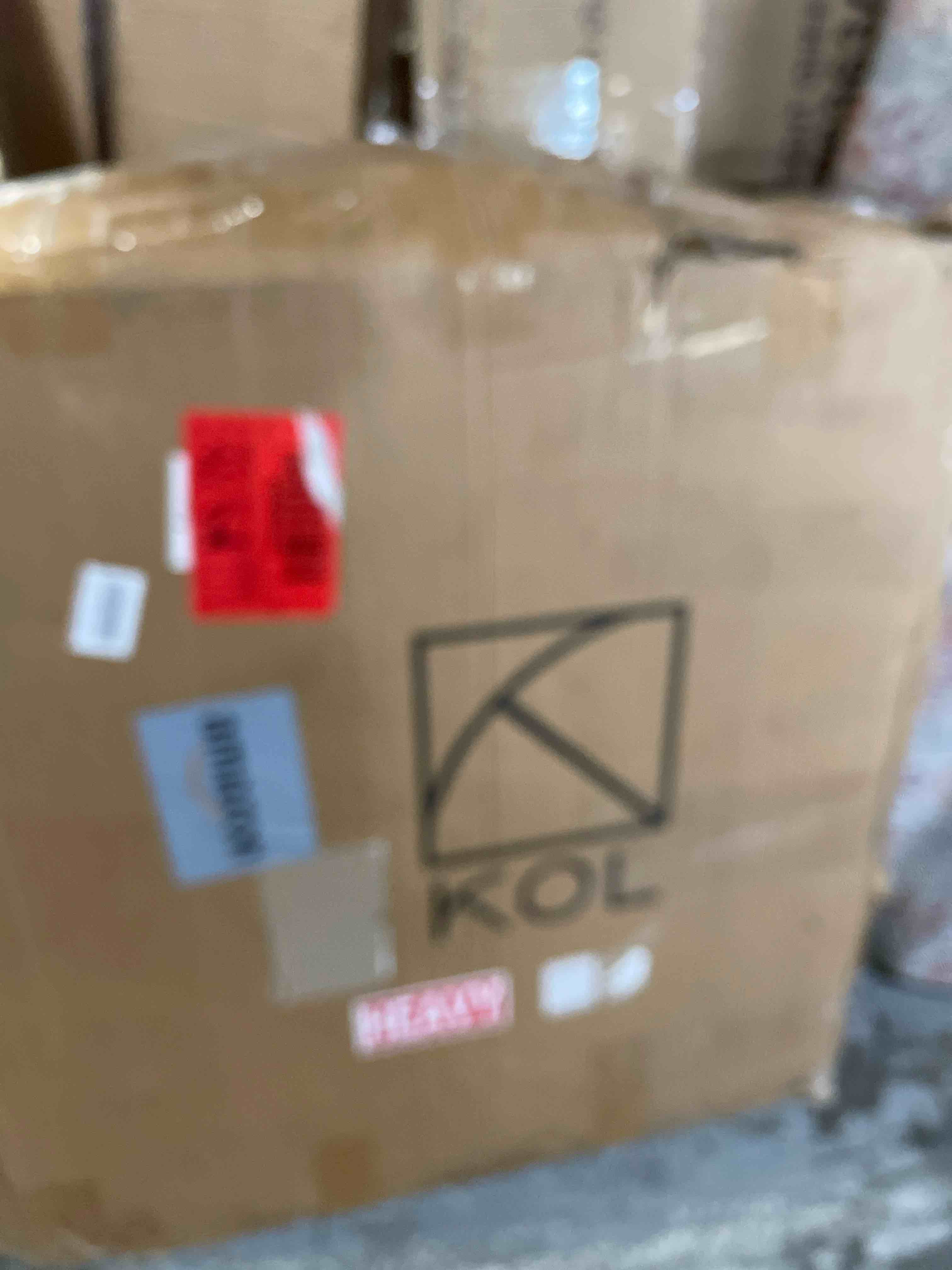 https://s3.amazonaws.com/lotting-images-prod/phillipi/BLU6423082_1722021176964.jpeg