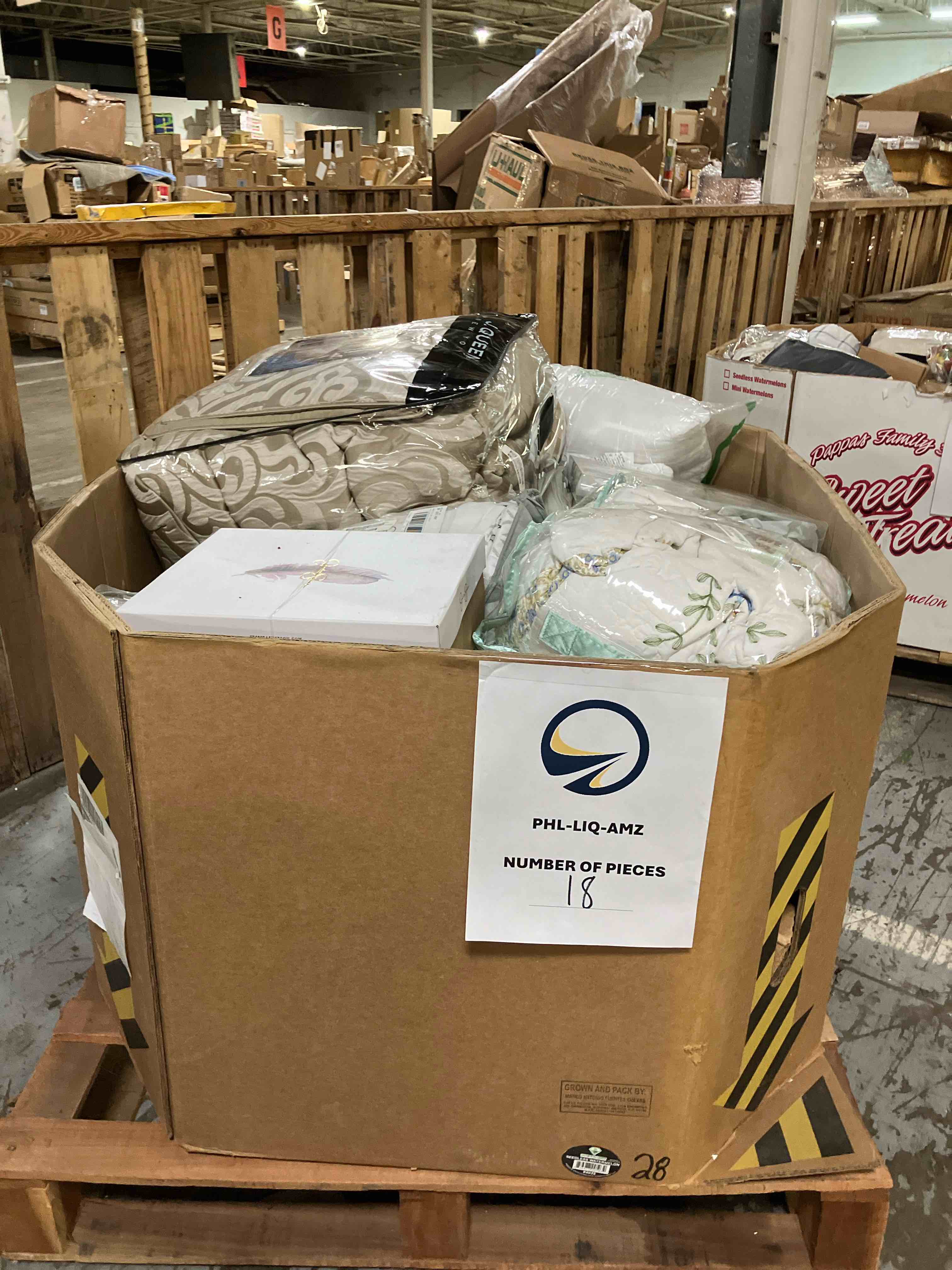https://s3.amazonaws.com/lotting-images-prod/phillipi/BLU6423246_1732660088315.jpeg