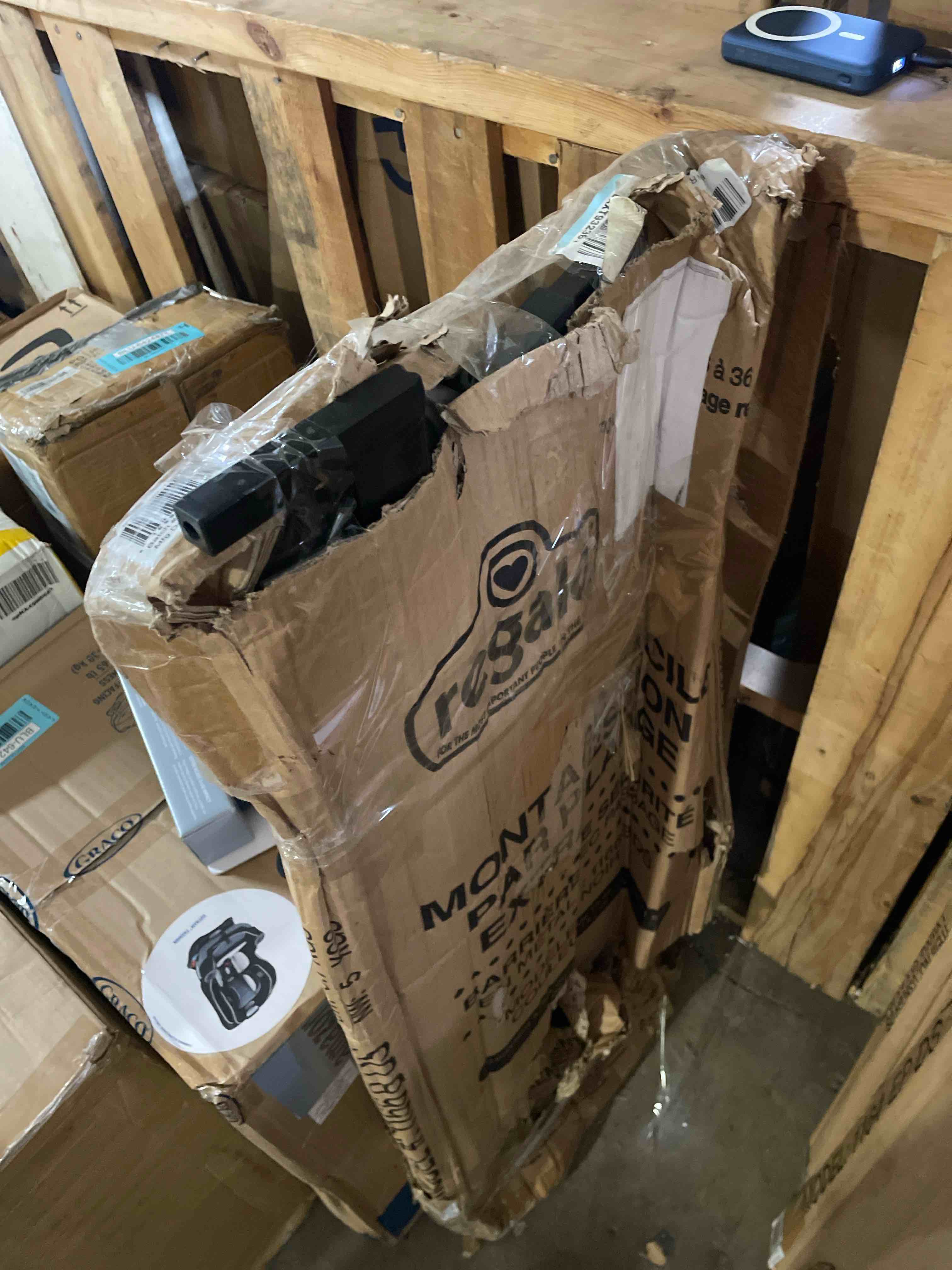 https://s3.amazonaws.com/lotting-images-prod/phillipi/BLU6424491_1724444767723.jpeg
