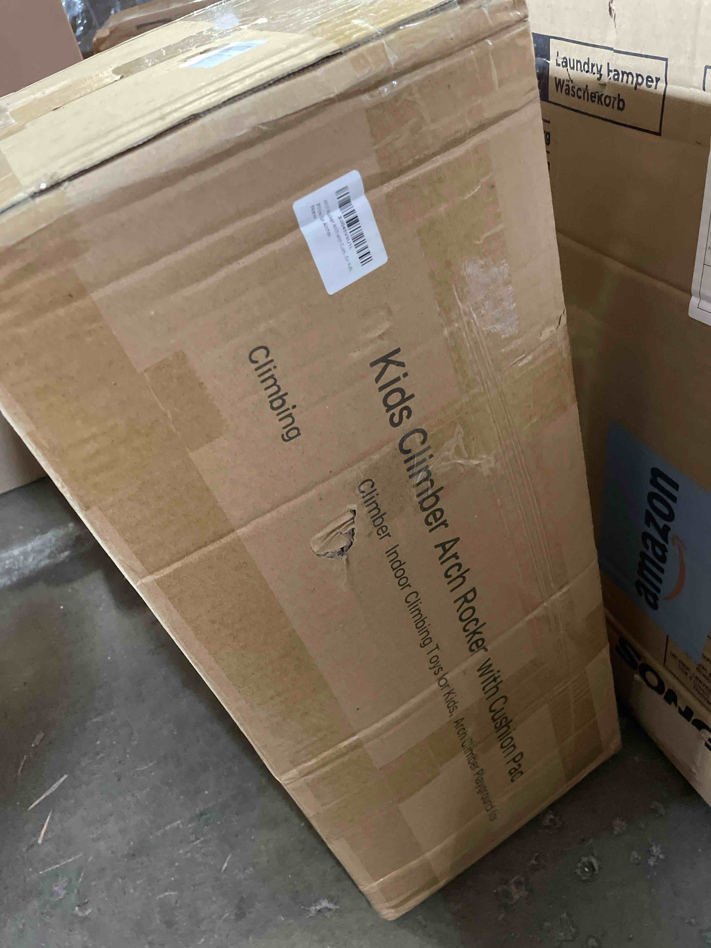 https://s3.amazonaws.com/lotting-images-prod/phillipi/BLU6424537_1724448714140.jpeg