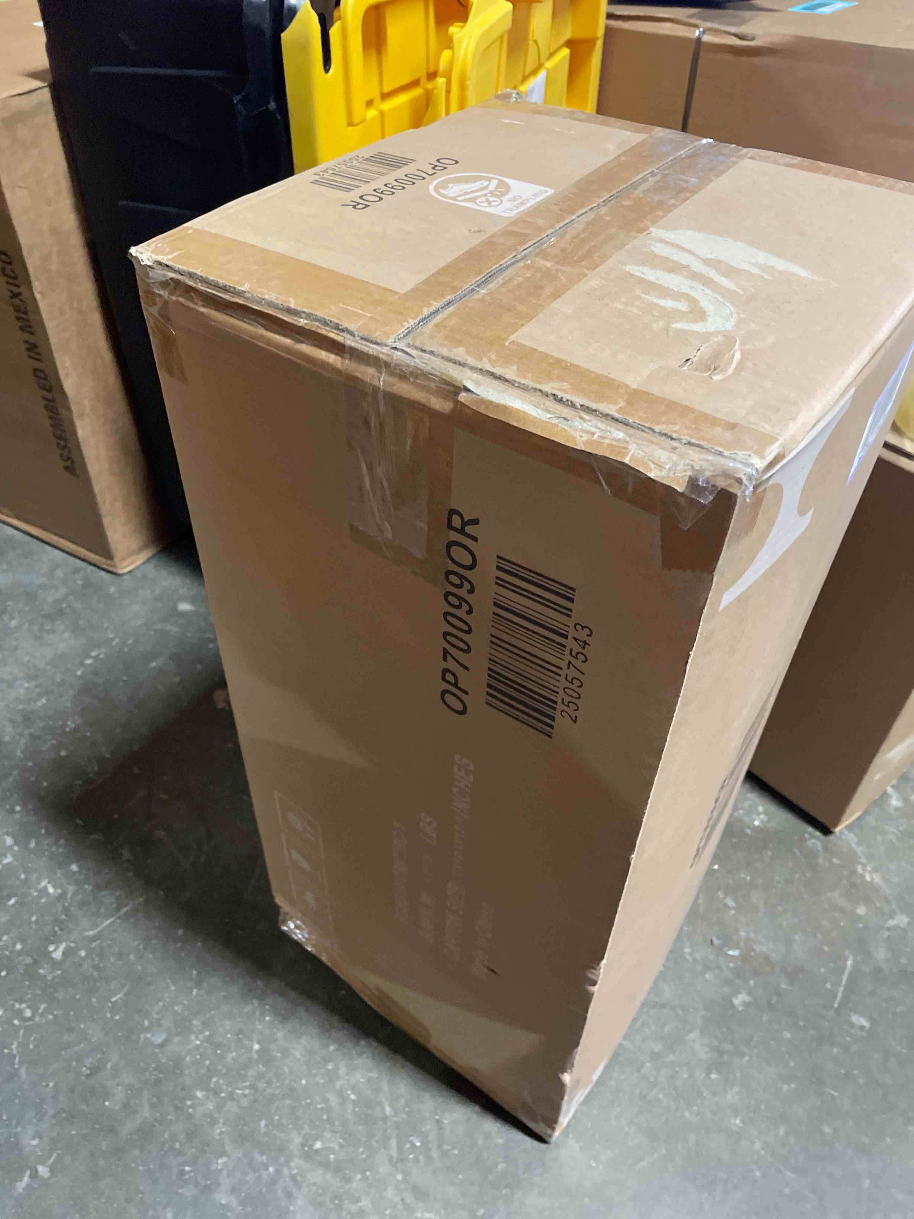 https://s3.amazonaws.com/lotting-images-prod/phillipi/BLU6454793_1721234047041.jpeg