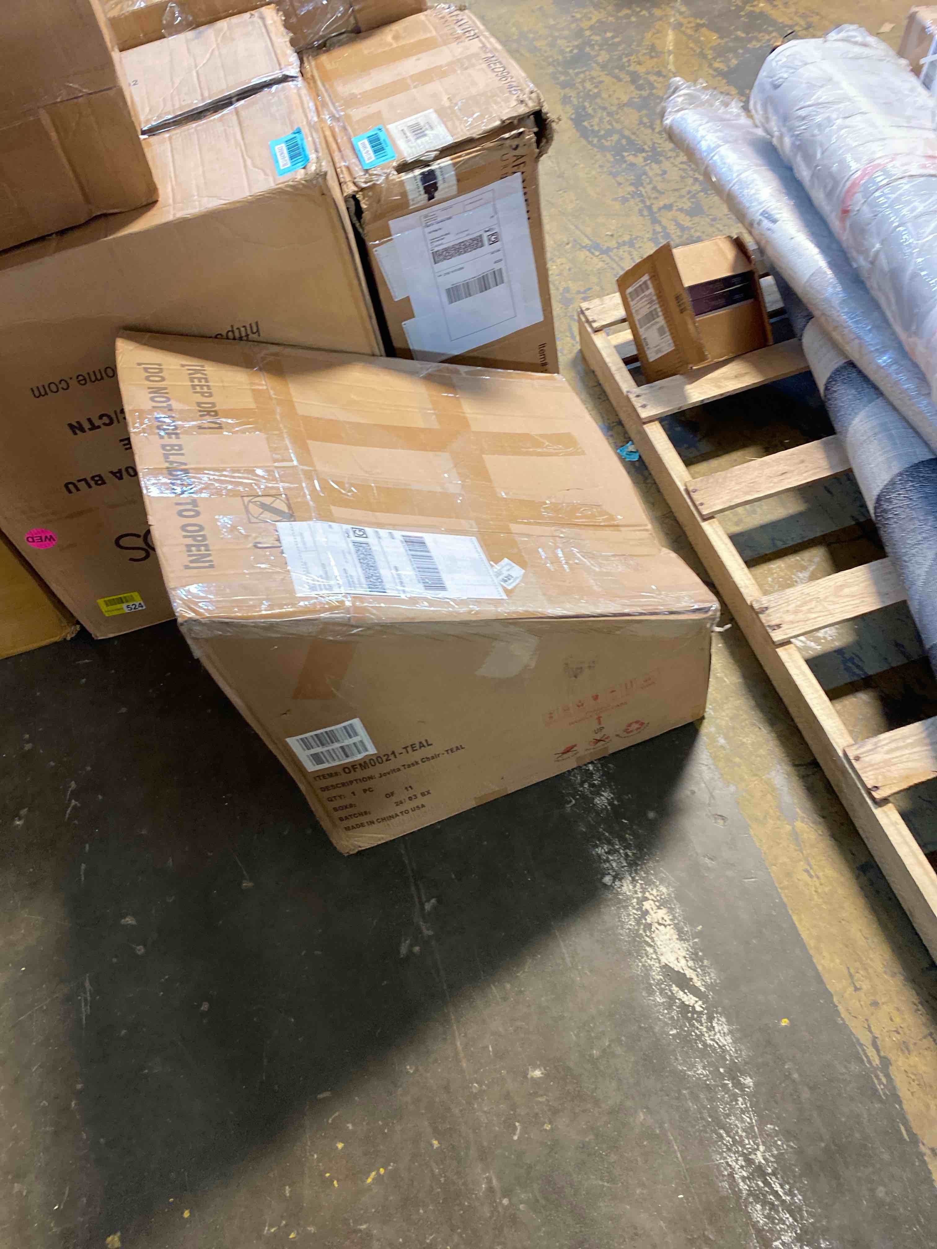 https://s3.amazonaws.com/lotting-images-prod/phillipi/BLU6454850_1721069741882.jpeg