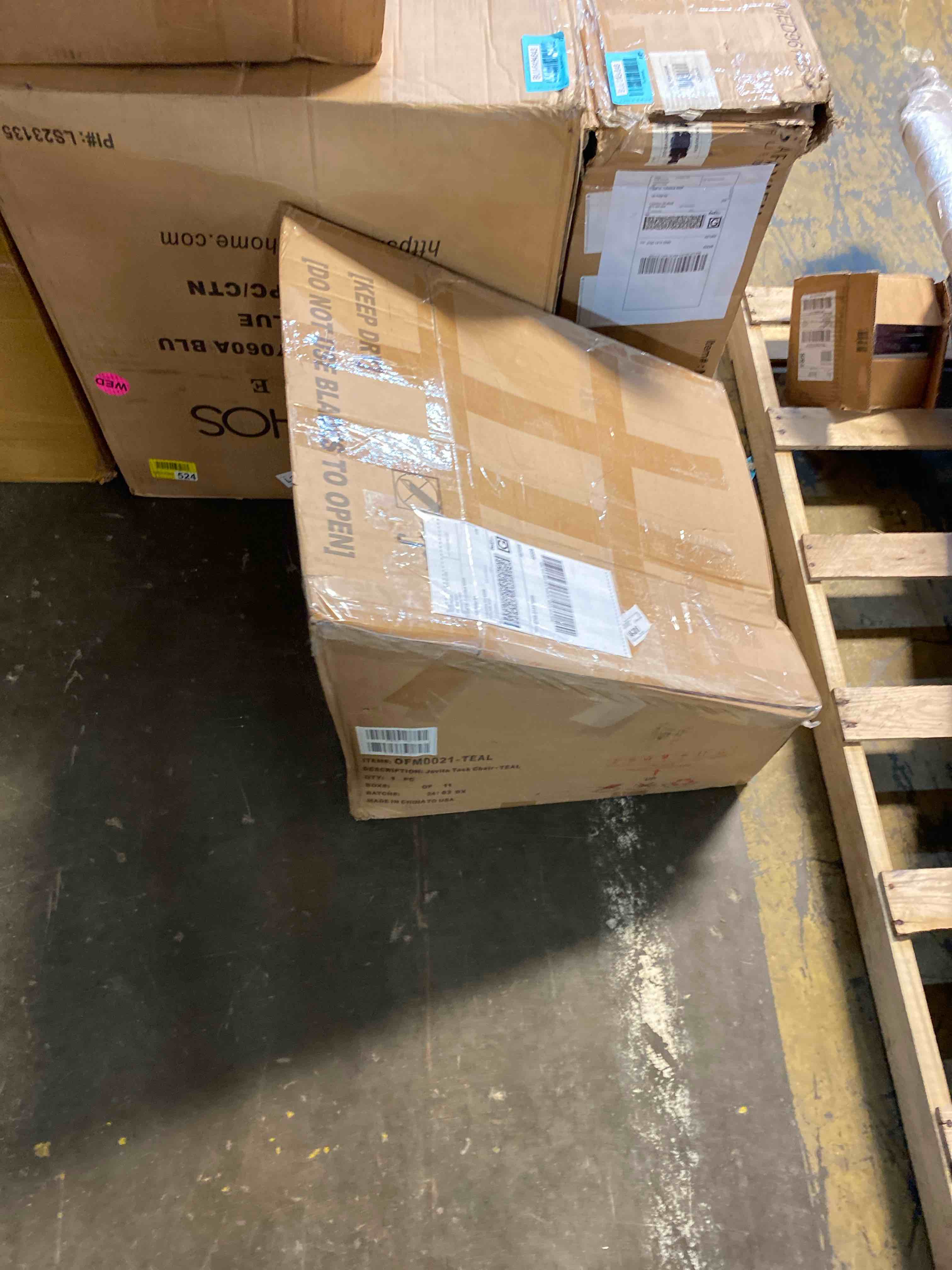 https://s3.amazonaws.com/lotting-images-prod/phillipi/BLU6454850_1721069743569.jpeg