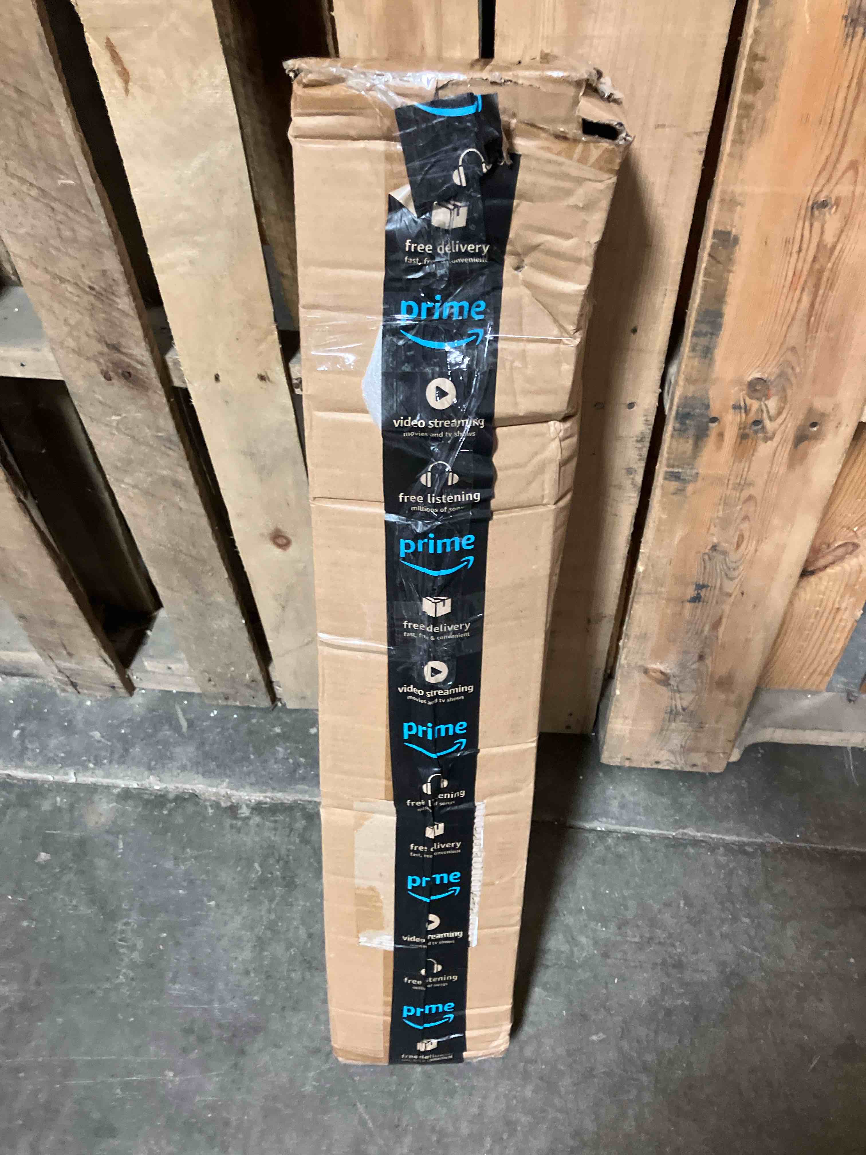 https://s3.amazonaws.com/lotting-images-prod/phillipi/BLU6458008_1724880035379.jpeg