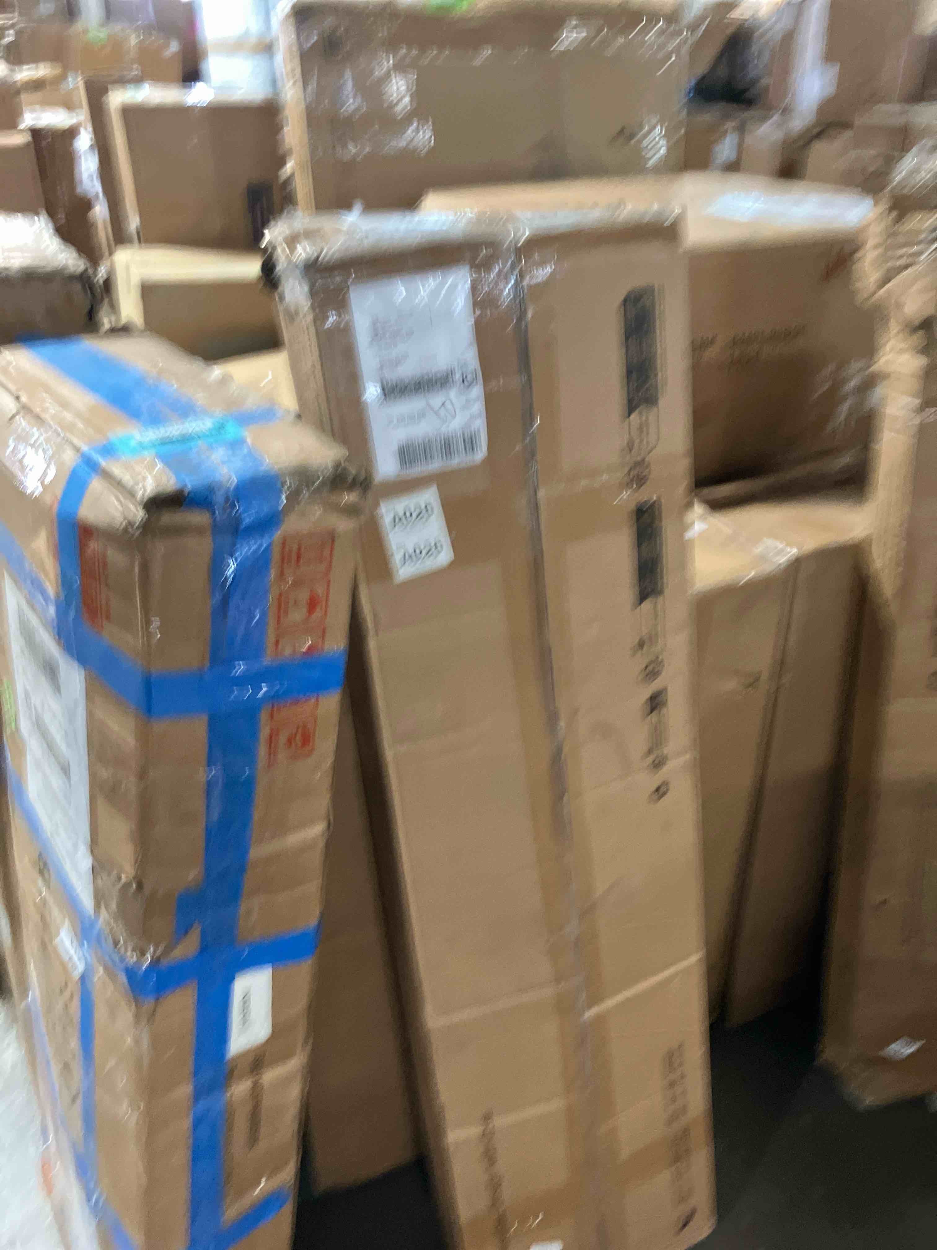 https://s3.amazonaws.com/lotting-images-prod/phillipi/BLU6458844_1725477458617.jpeg