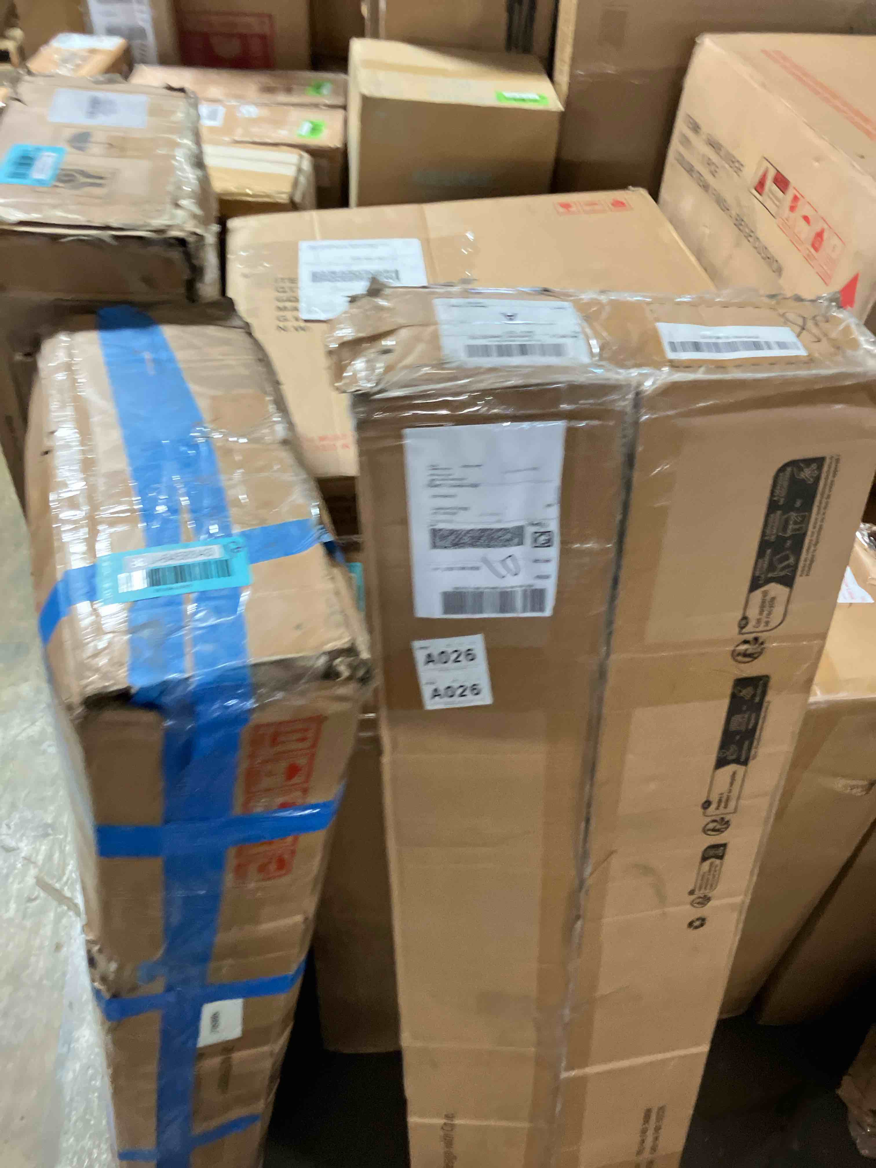 https://s3.amazonaws.com/lotting-images-prod/phillipi/BLU6458844_1725477459859.jpeg