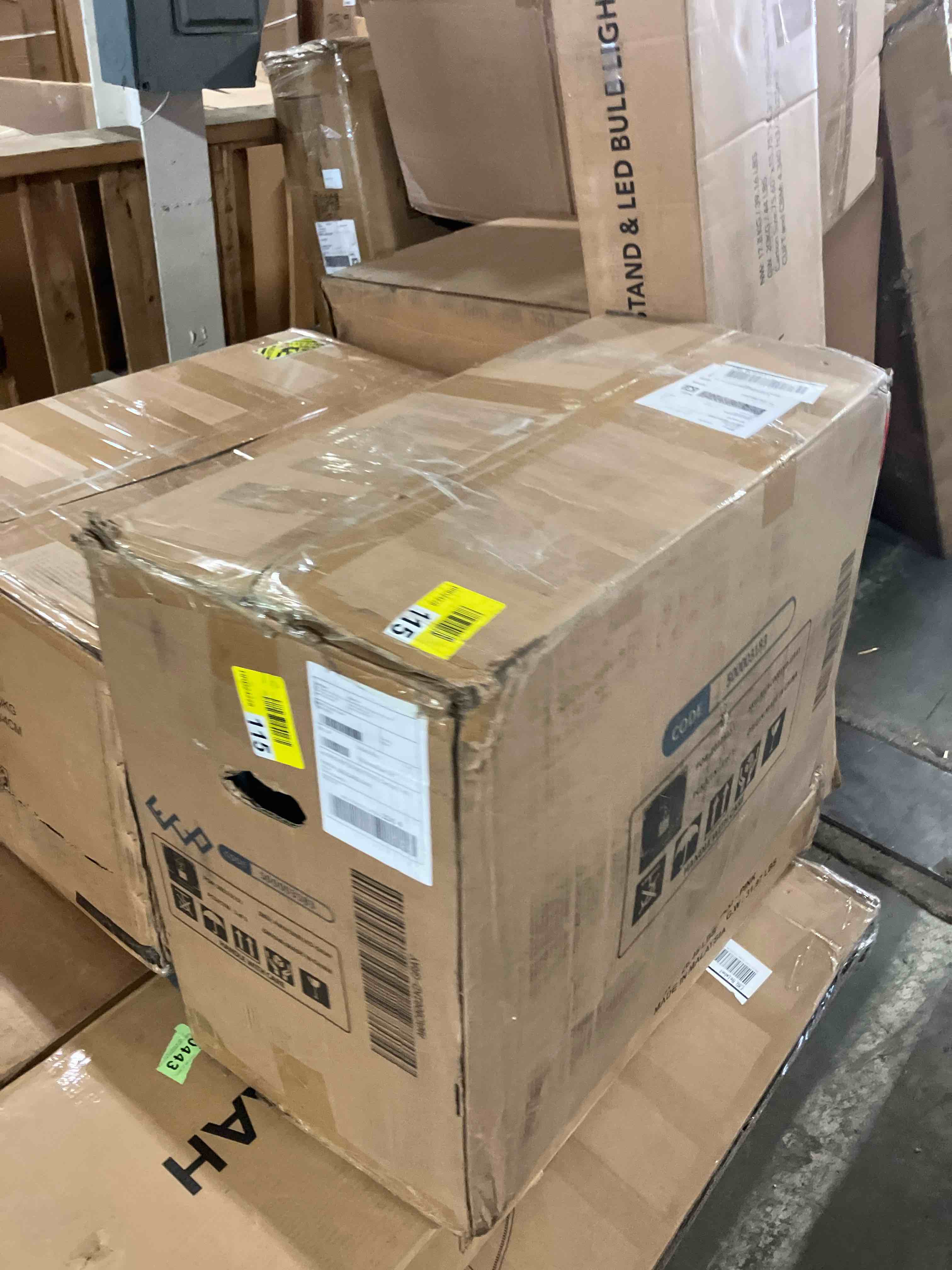 https://s3.amazonaws.com/lotting-images-prod/phillipi/BLU6458849_1725551681525.jpeg