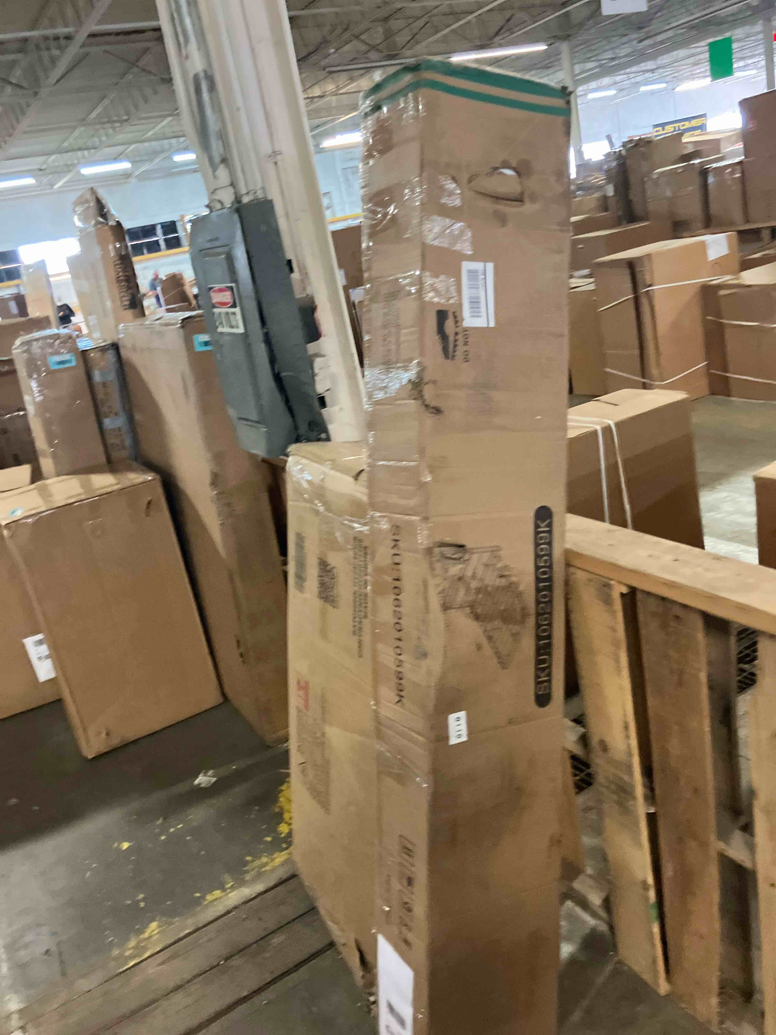 https://s3.amazonaws.com/lotting-images-prod/phillipi/BLU6458858_1725553049959.jpeg