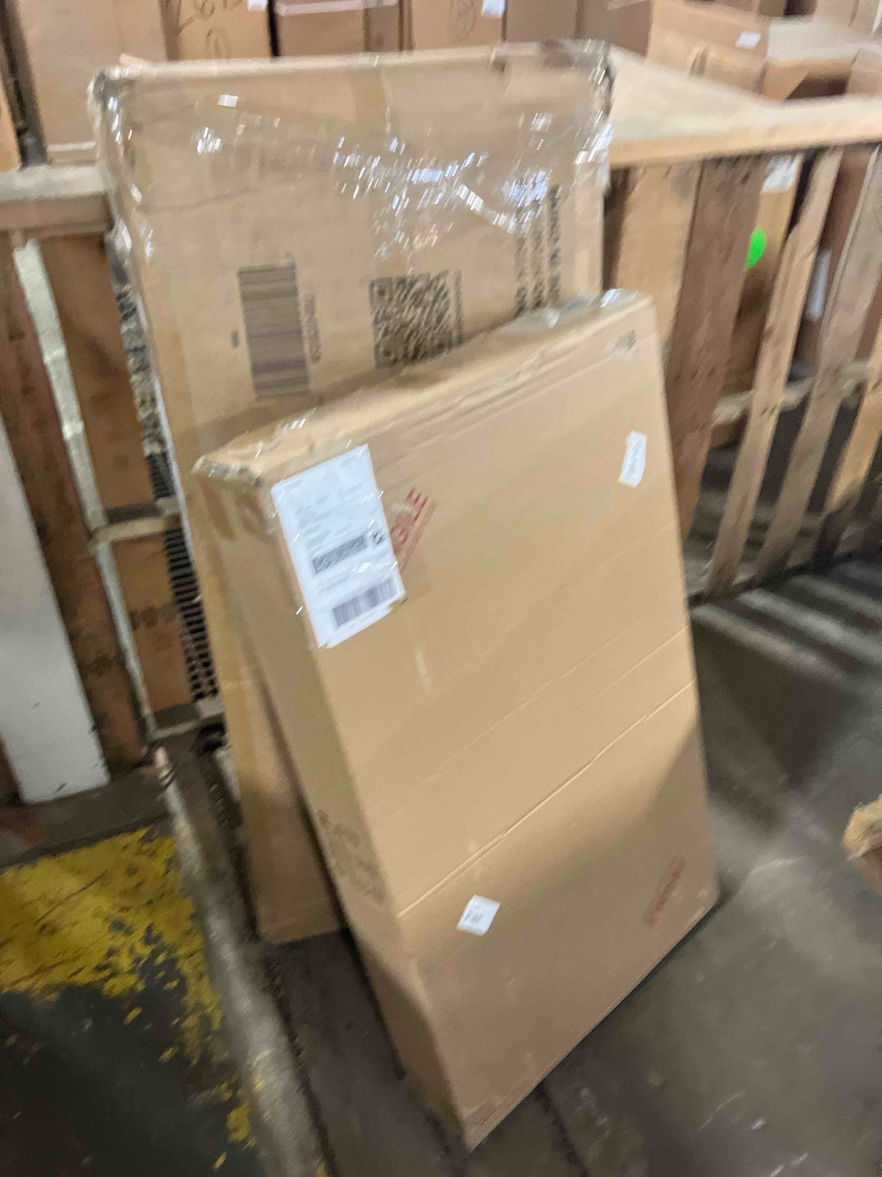 https://s3.amazonaws.com/lotting-images-prod/phillipi/BLU6458864_1725554192342.jpeg