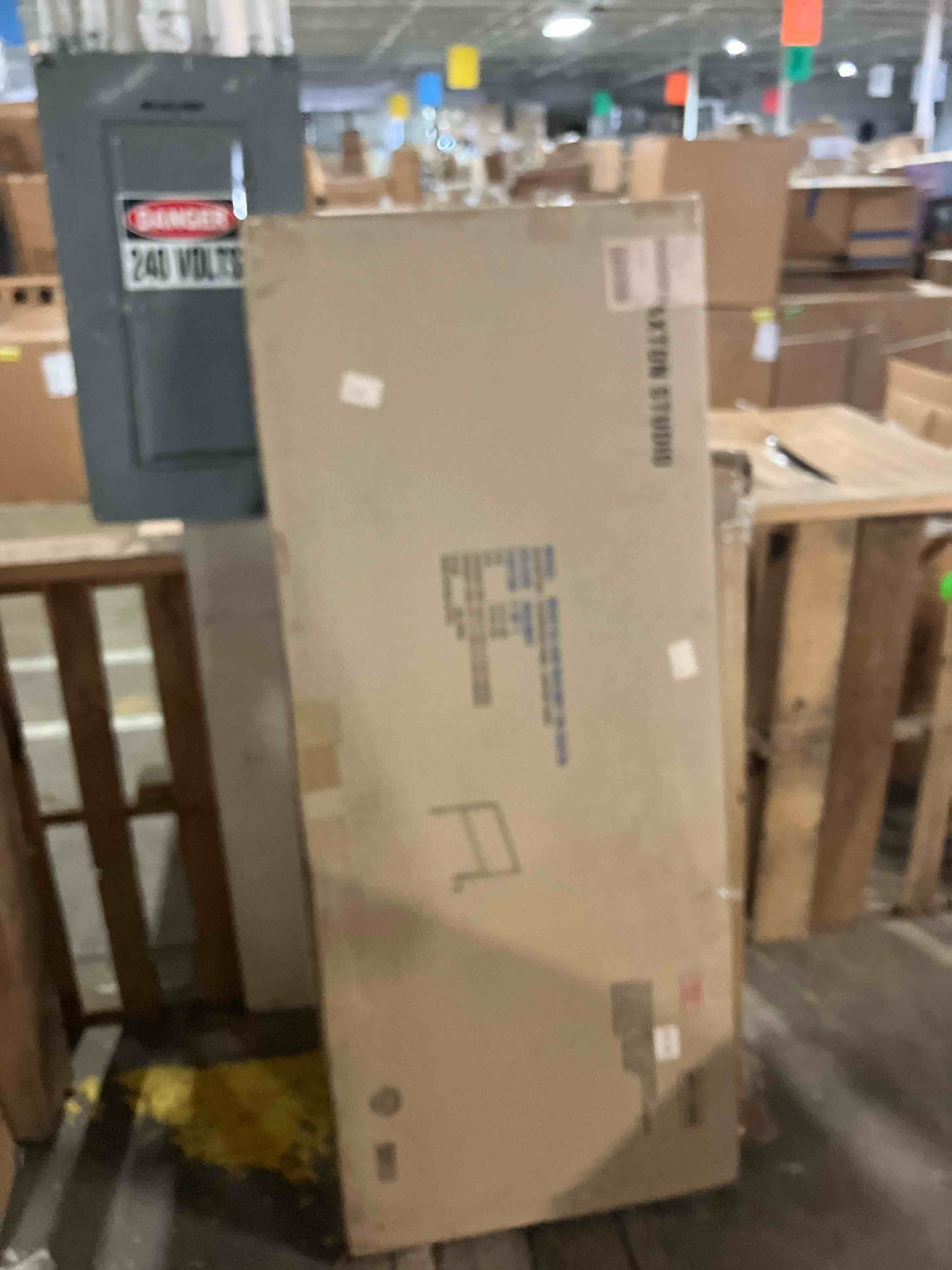 https://s3.amazonaws.com/lotting-images-prod/phillipi/BLU6458867_1725554439721.jpeg