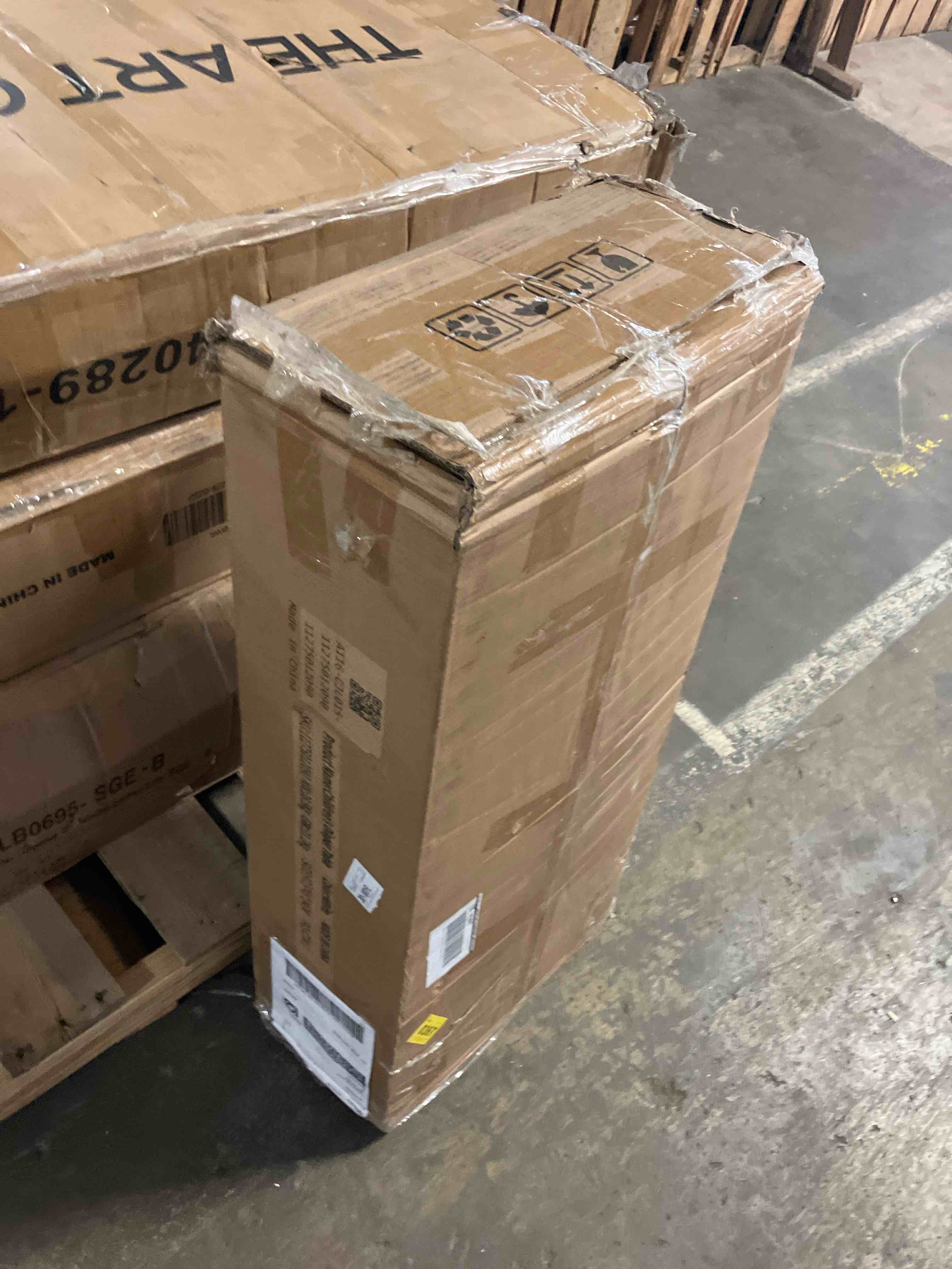 https://s3.amazonaws.com/lotting-images-prod/phillipi/BLU6458869_1725554637816.jpeg