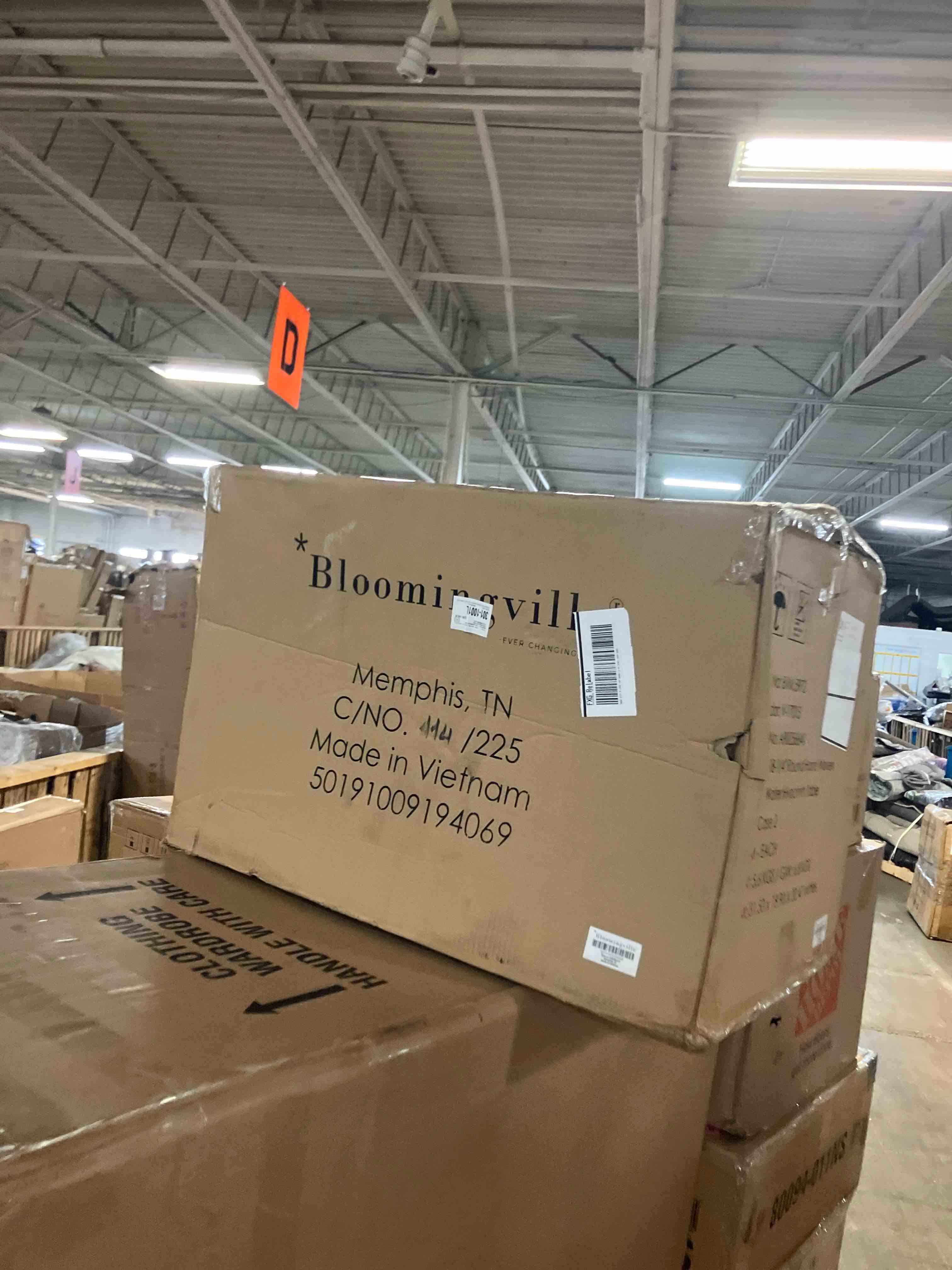 https://s3.amazonaws.com/lotting-images-prod/phillipi/BLU6458880_1725556805916.jpeg