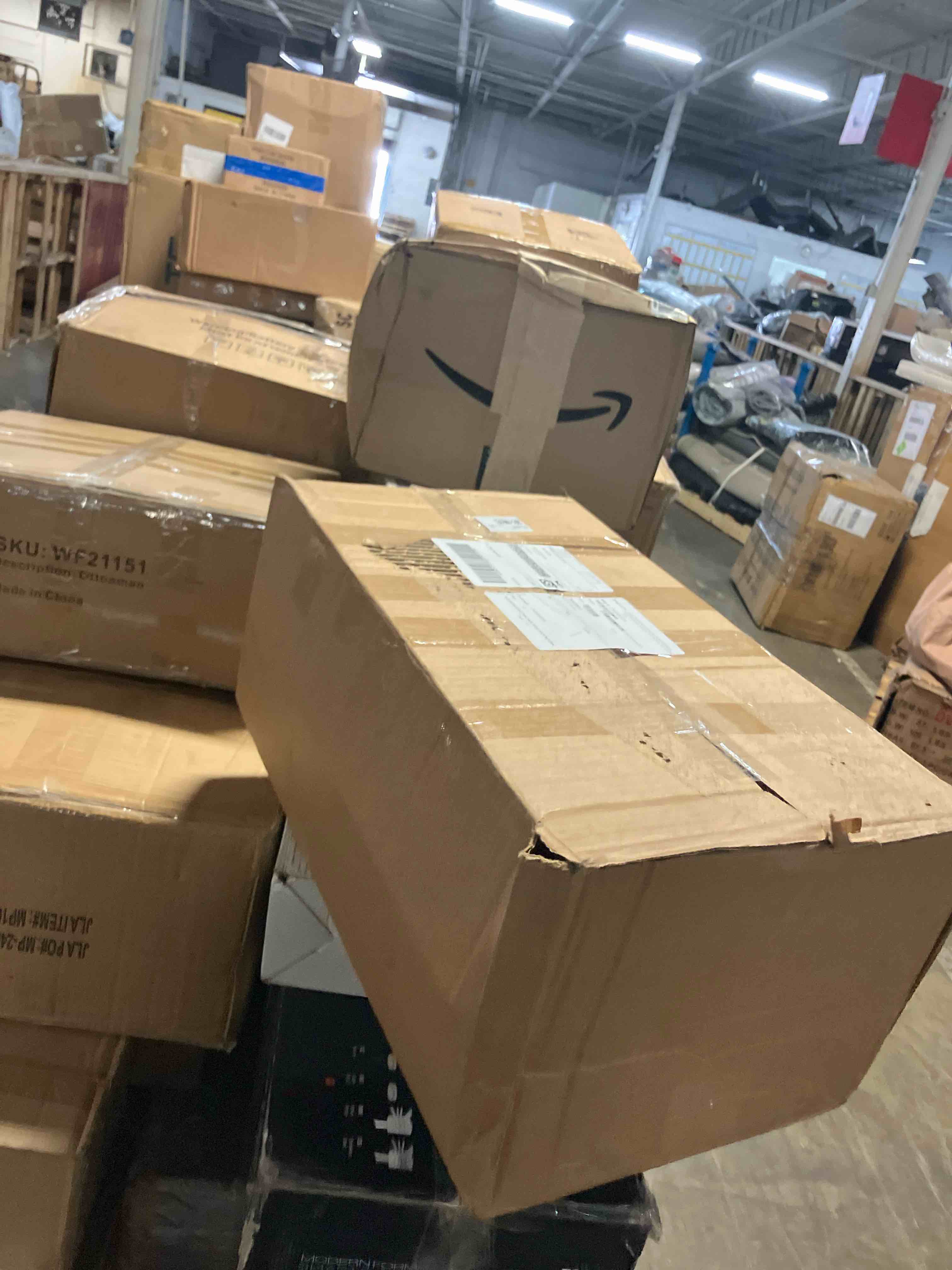 https://s3.amazonaws.com/lotting-images-prod/phillipi/BLU6458913_1725559137361.jpeg