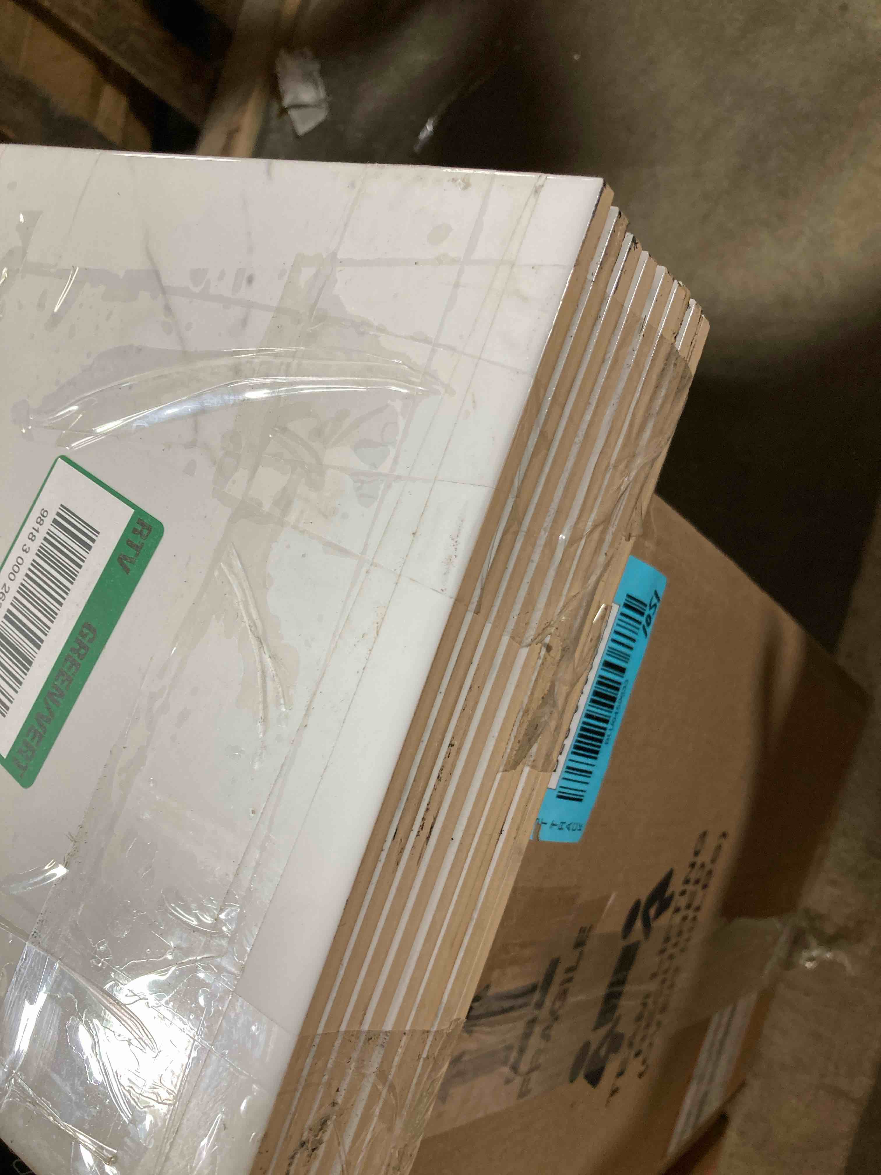 https://s3.amazonaws.com/lotting-images-prod/phillipi/BLU6459636_1719843672164.jpeg