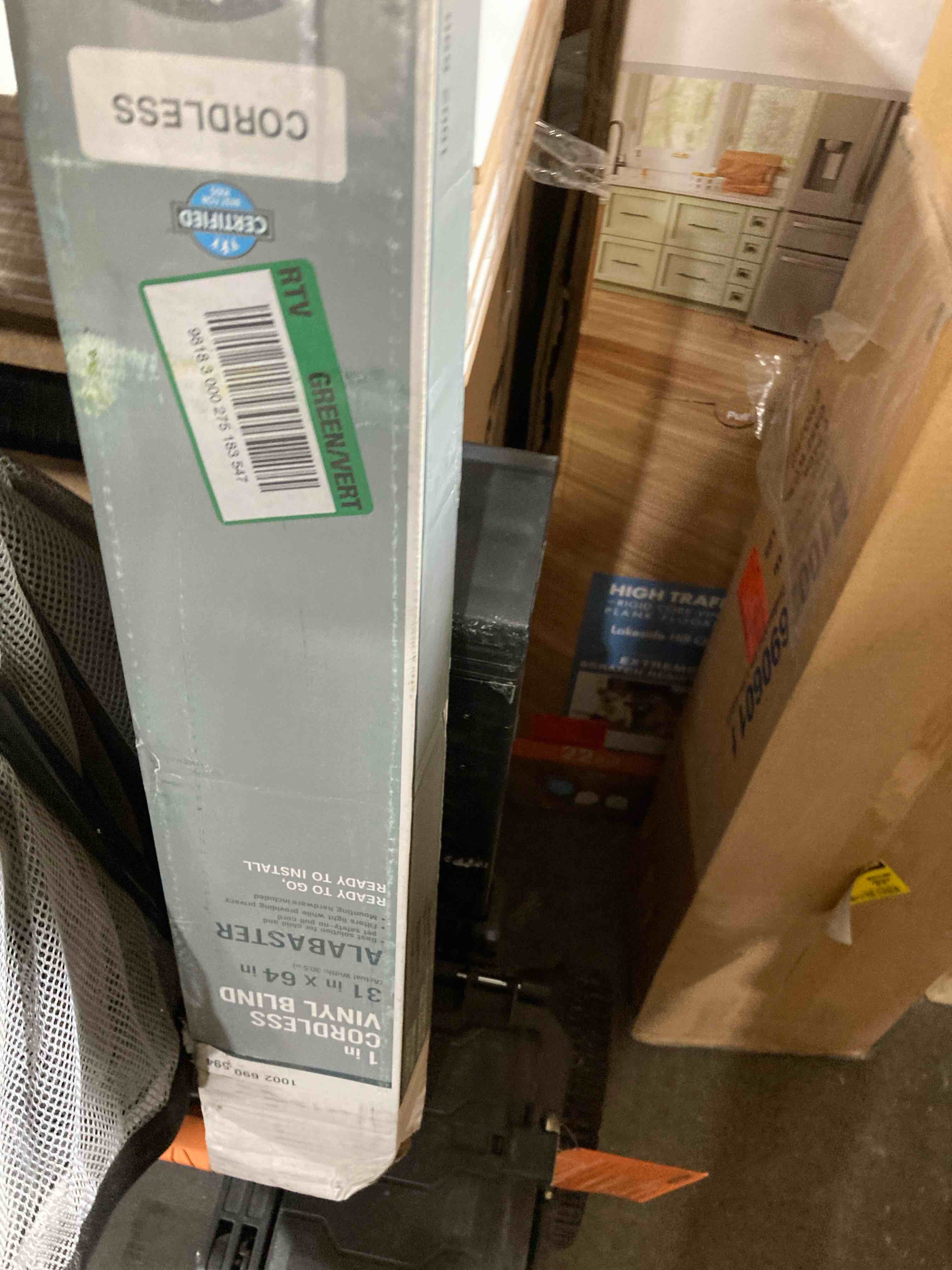 https://s3.amazonaws.com/lotting-images-prod/phillipi/BLU6459642_1719844731800.jpeg