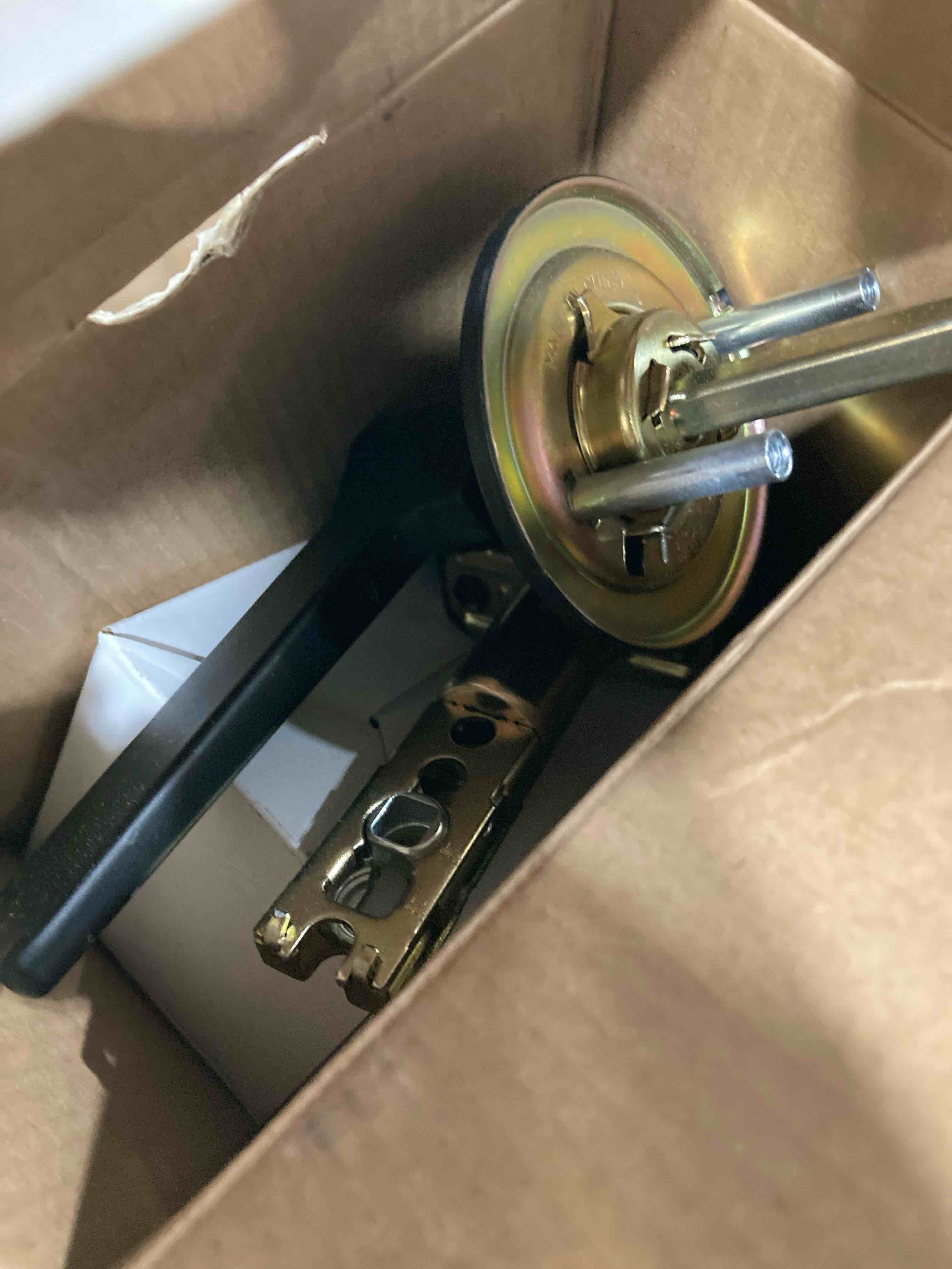 https://s3.amazonaws.com/lotting-images-prod/phillipi/BLU6459656_1719847739824.jpeg