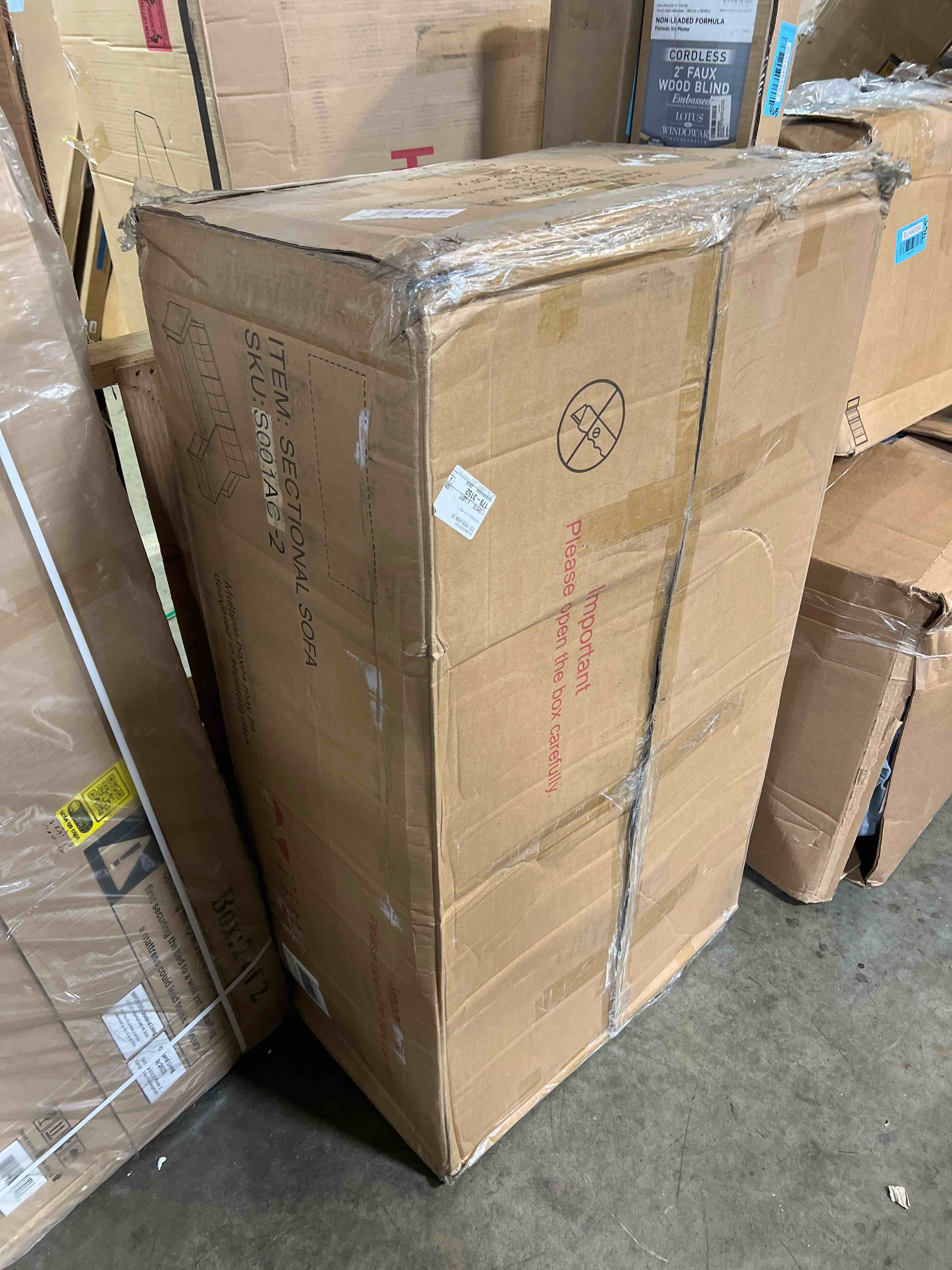 https://s3.amazonaws.com/lotting-images-prod/phillipi/BLU6463564_1727444790928.jpeg