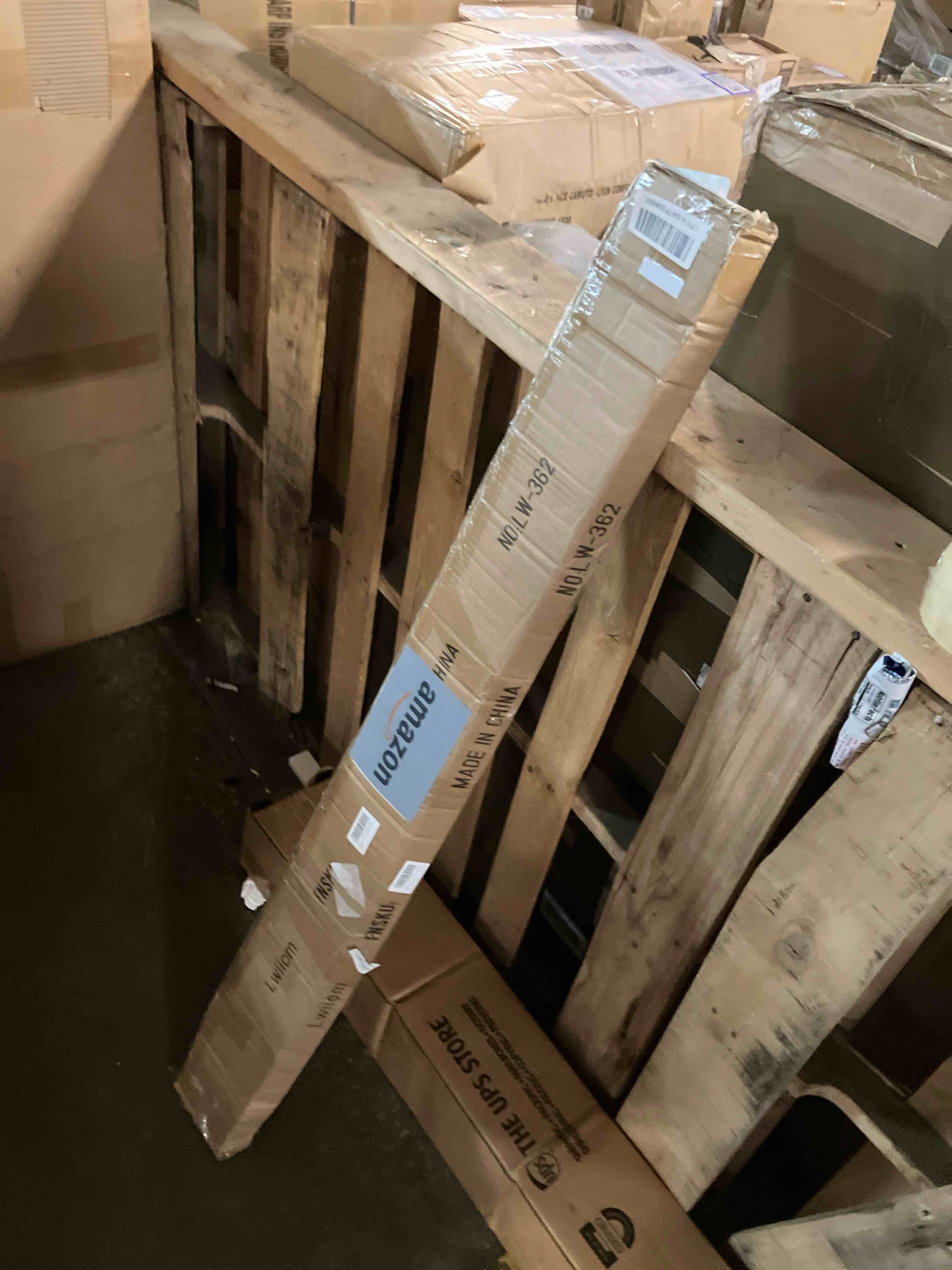 https://s3.amazonaws.com/lotting-images-prod/phillipi/BRN0096291_1730921948744.jpeg