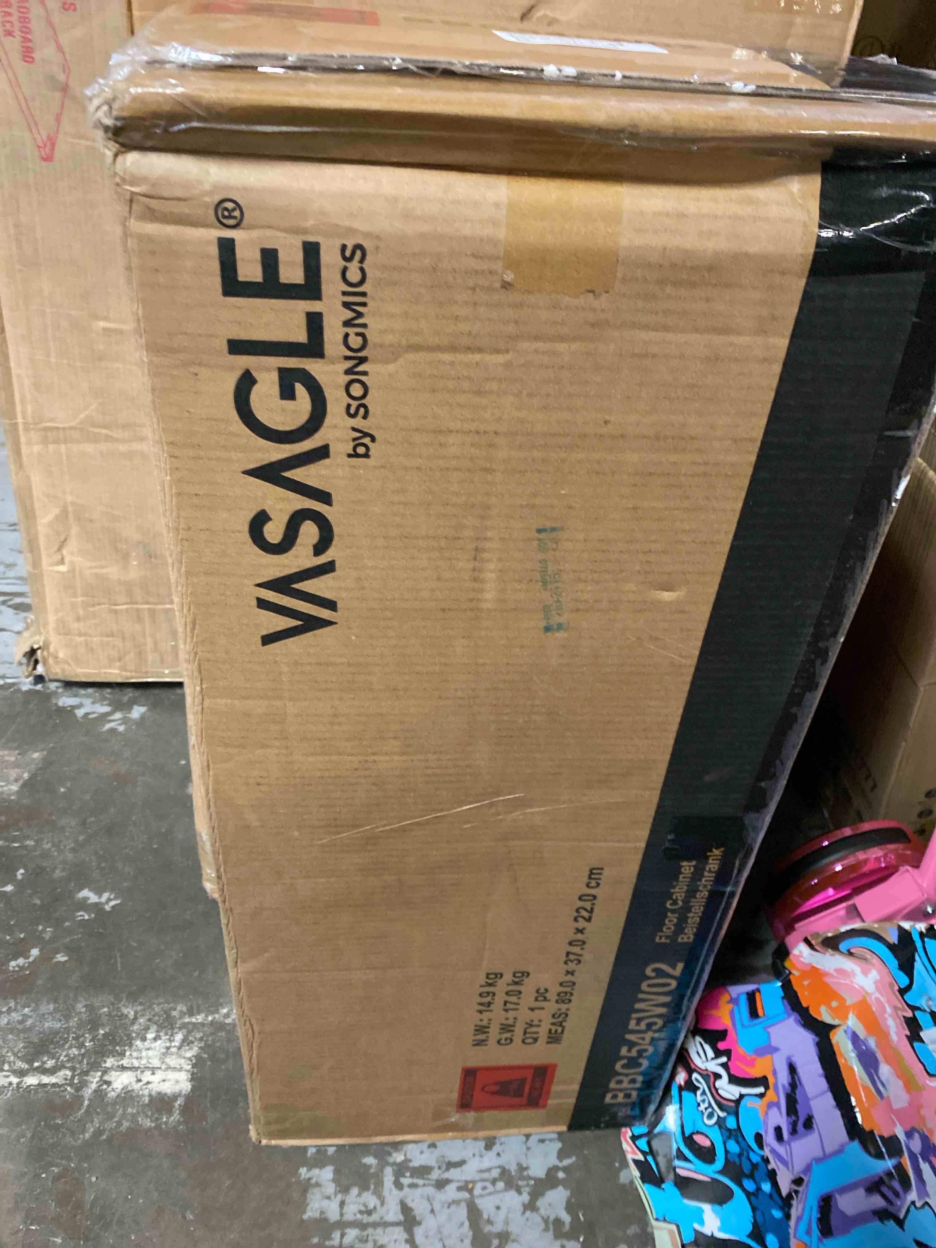 https://s3.amazonaws.com/lotting-images-prod/phillipi/BRN0098145_1729195167868.jpeg