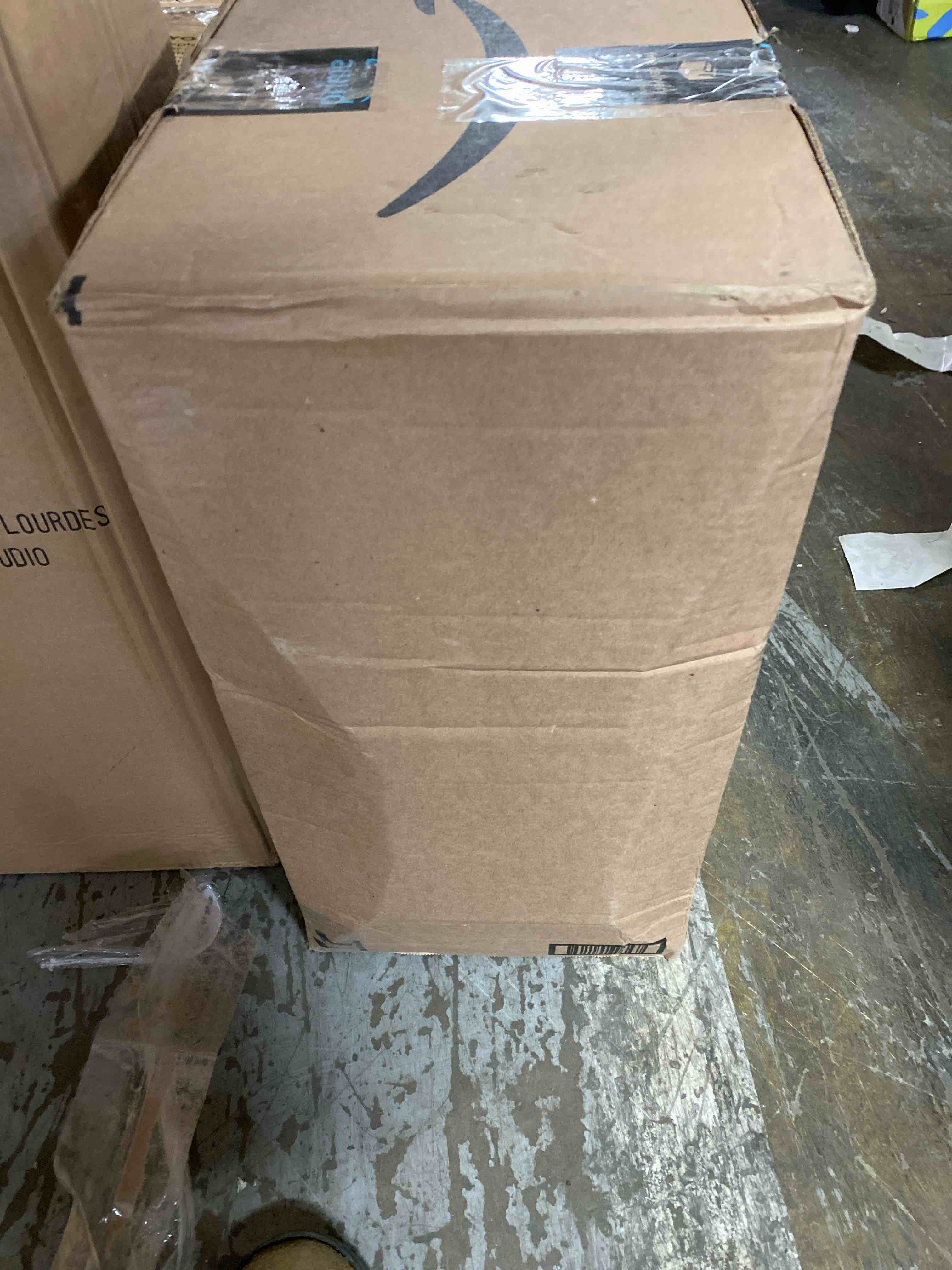 https://s3.amazonaws.com/lotting-images-prod/phillipi/BRN0098195_1729193740280.jpeg