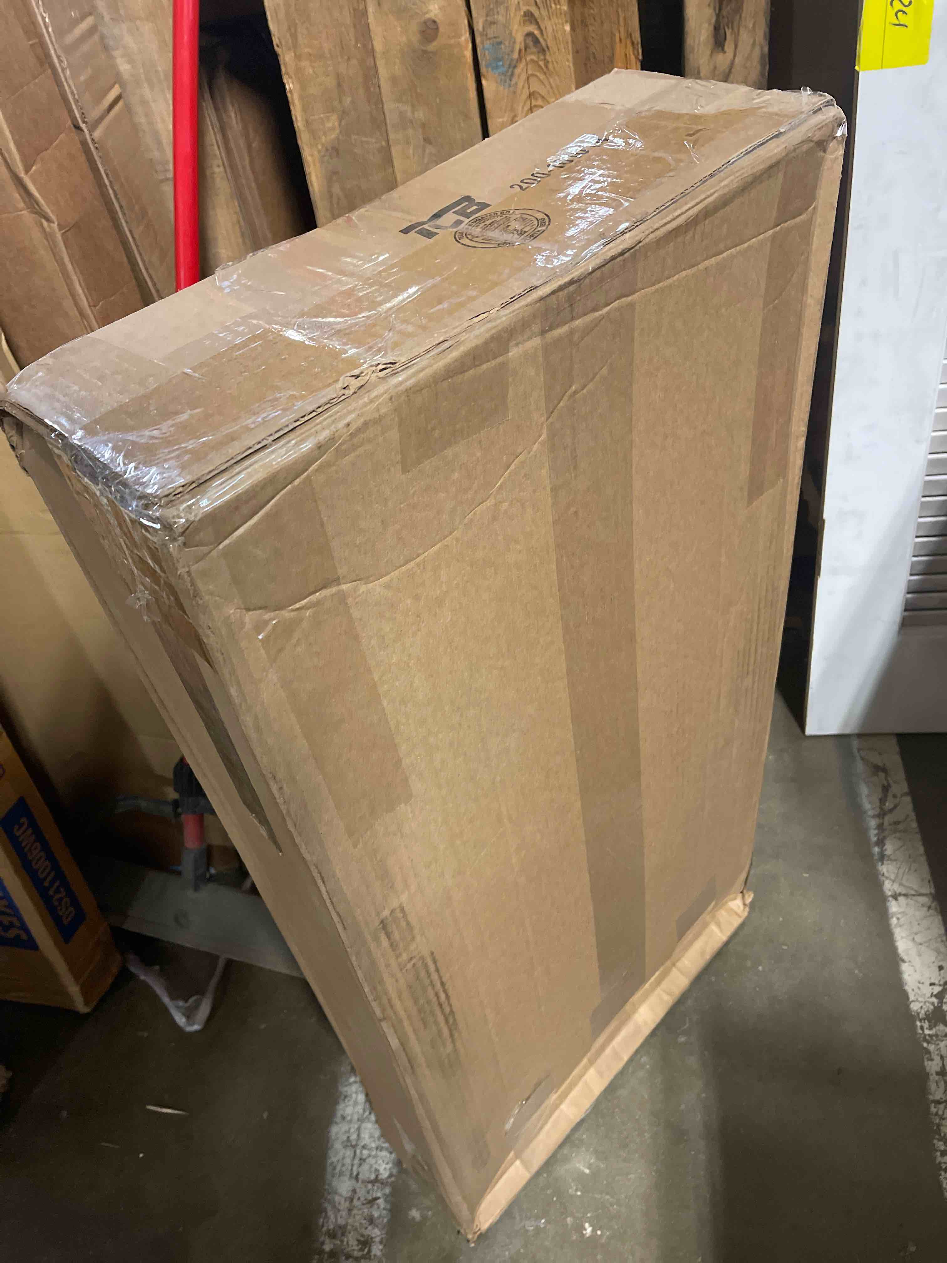 https://s3.amazonaws.com/lotting-images-prod/phillipi/BRN0098276_1729108005924.jpeg