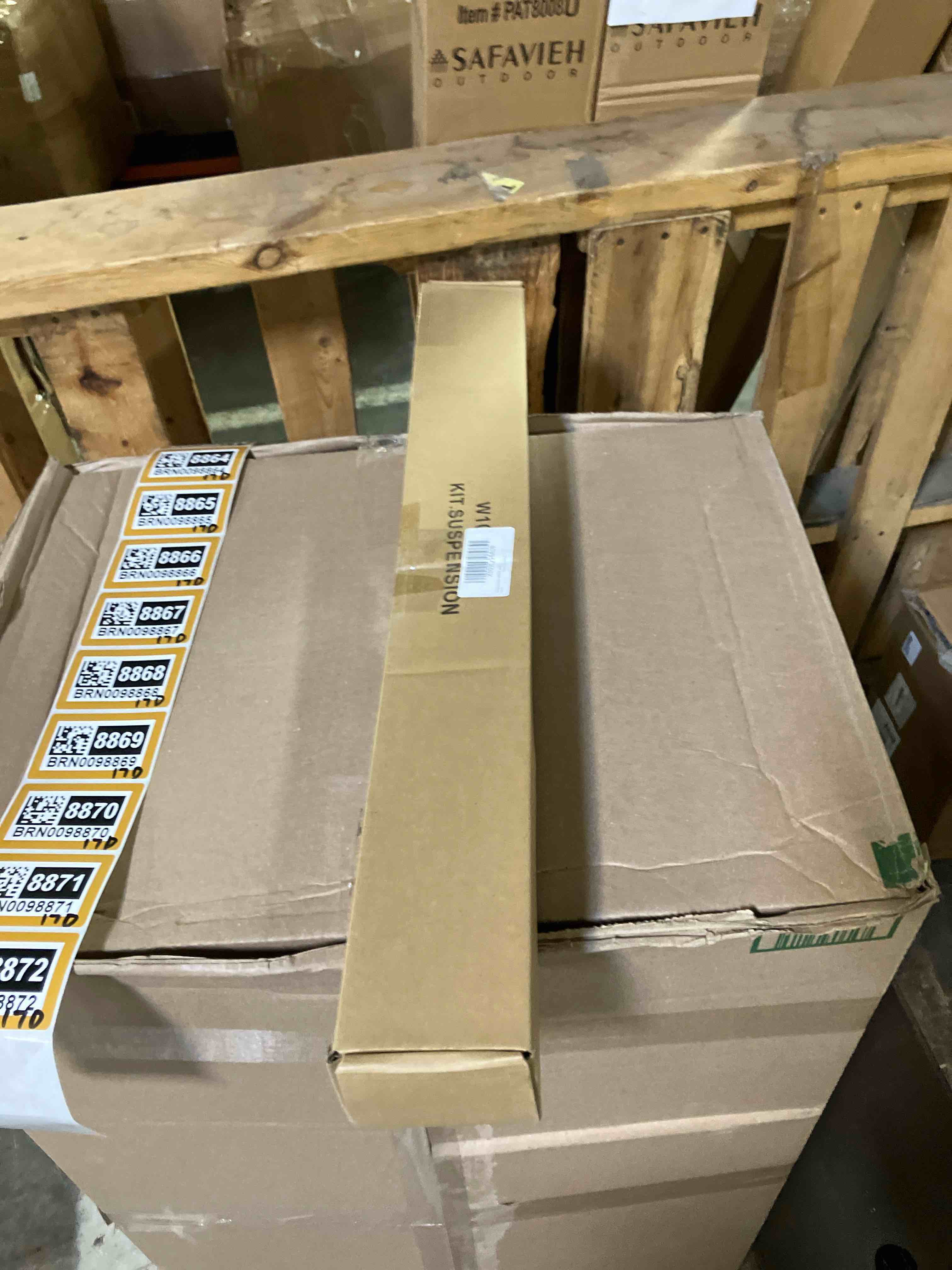 https://s3.amazonaws.com/lotting-images-prod/phillipi/BRN0098872_1728663572962.jpeg