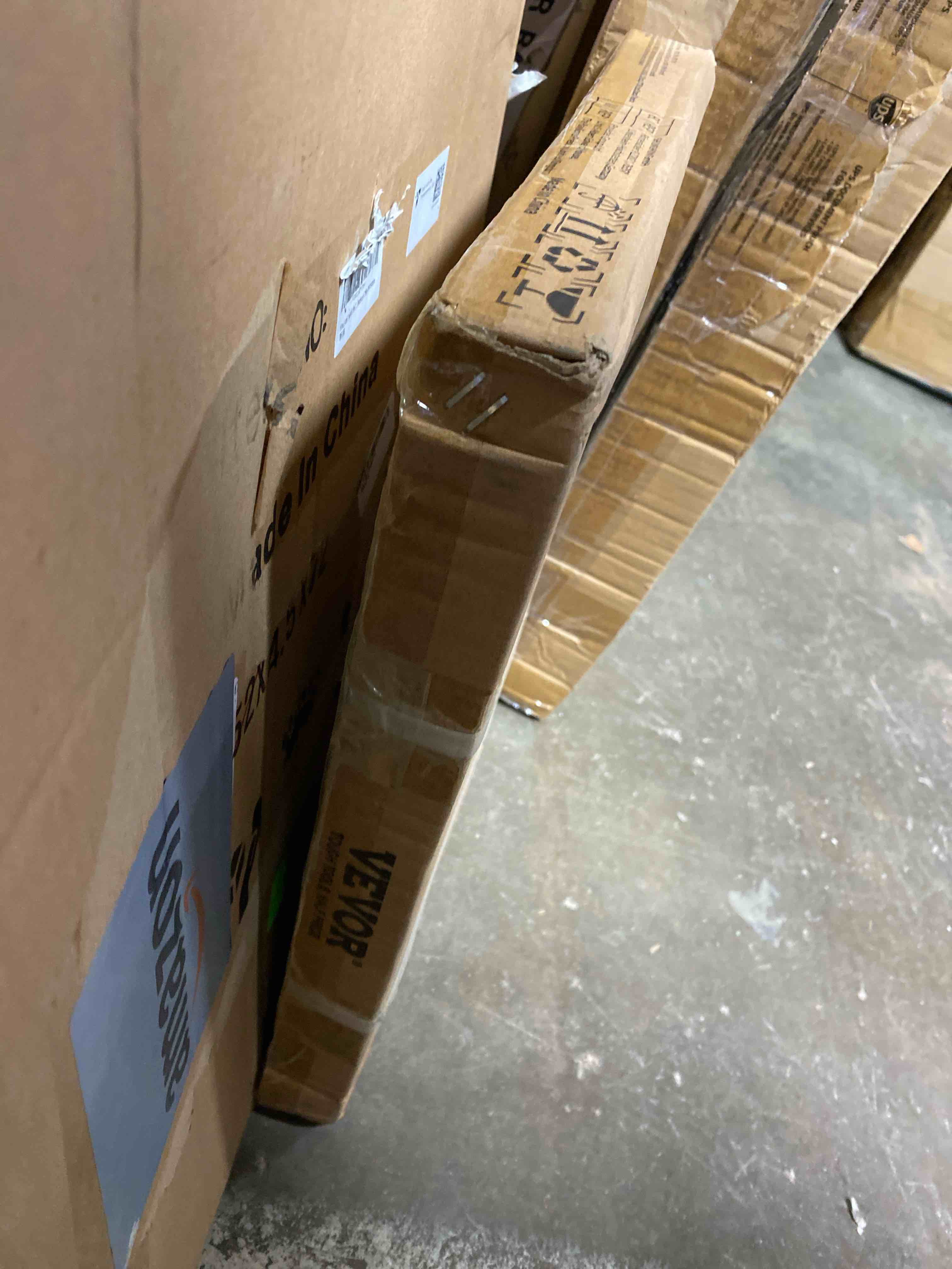 https://s3.amazonaws.com/lotting-images-prod/phillipi/BRN0099286_1728415204094.jpeg
