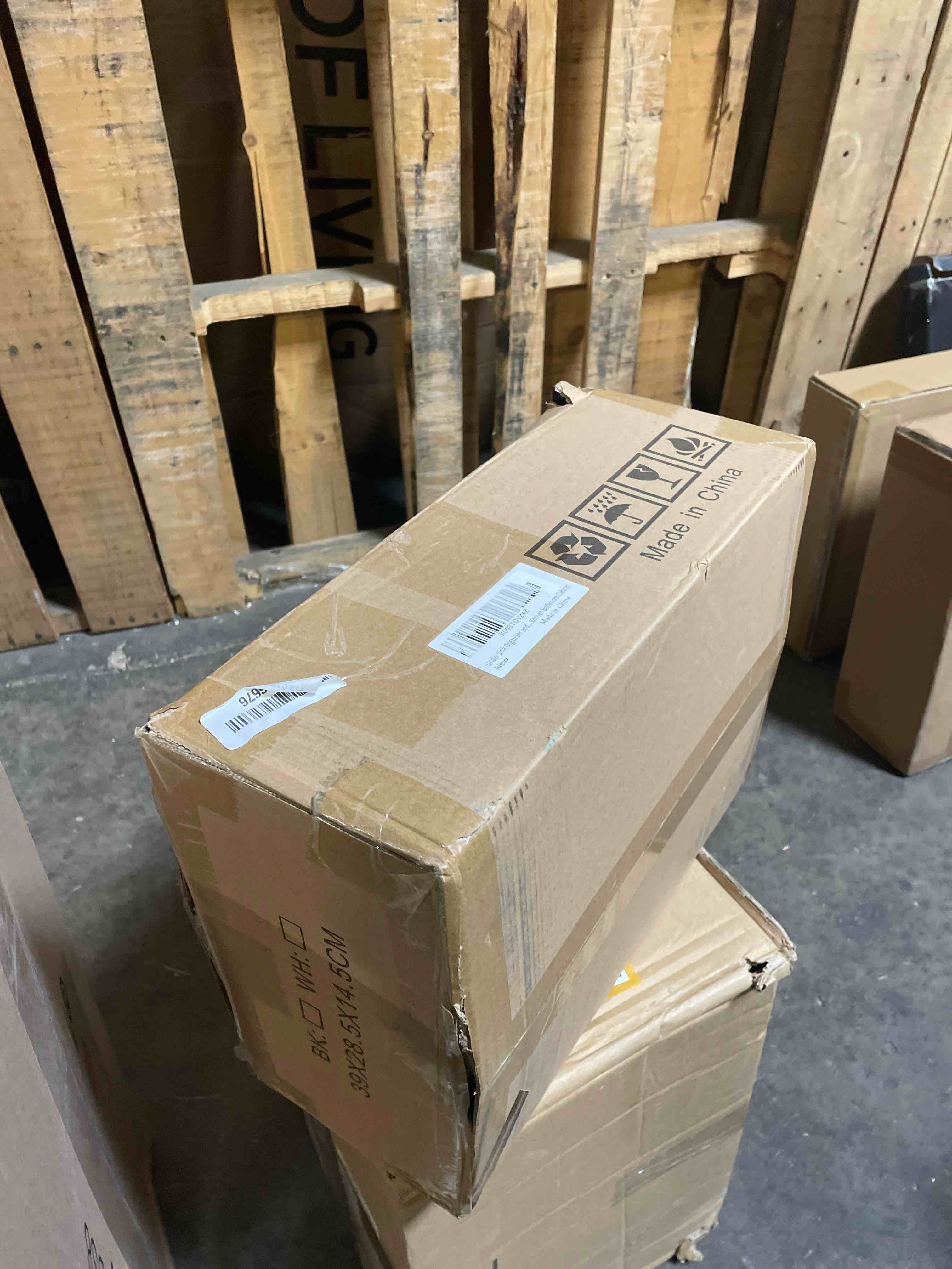 https://s3.amazonaws.com/lotting-images-prod/phillipi/BRN0099447_1728068637758.jpeg