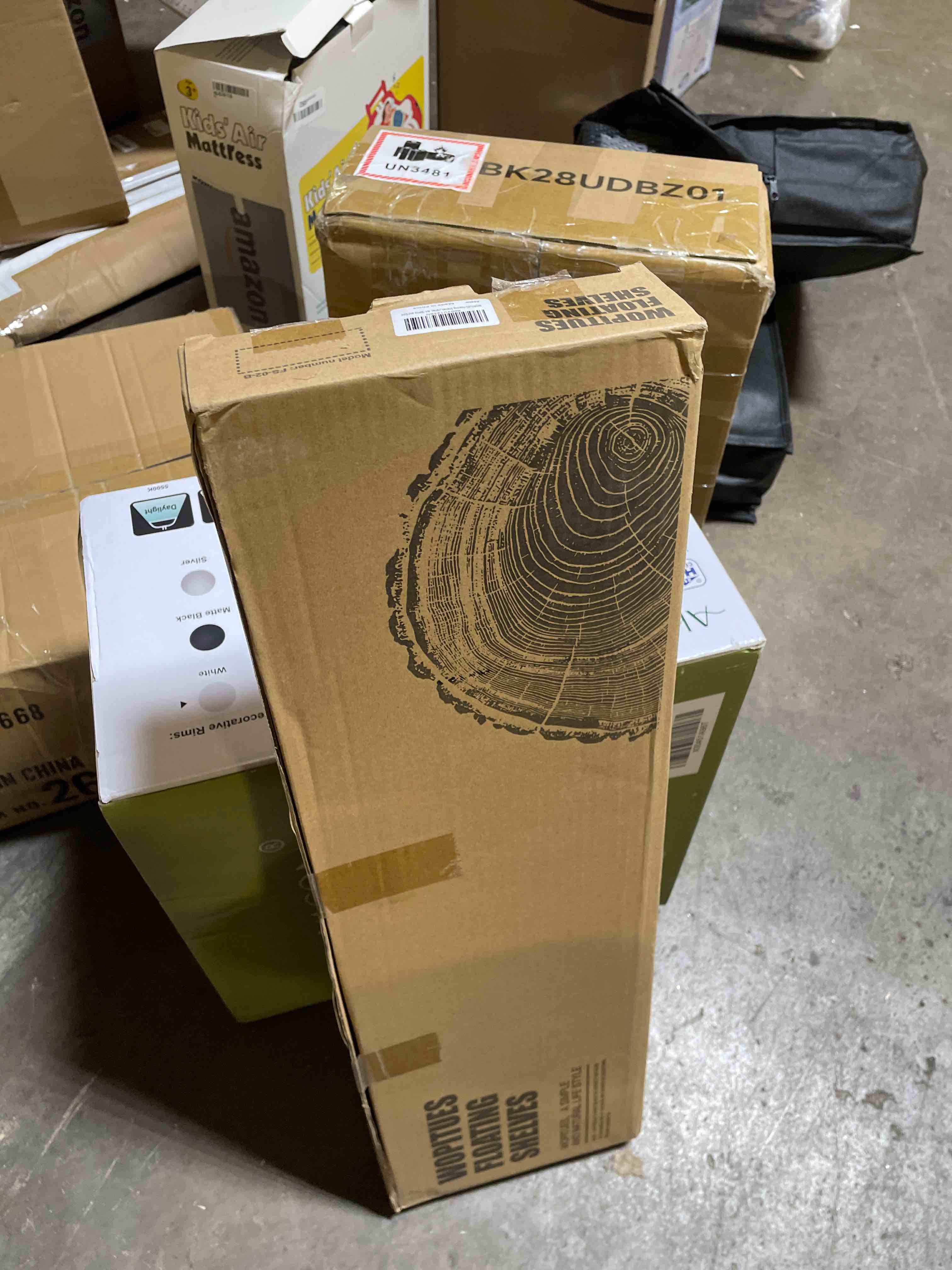 https://s3.amazonaws.com/lotting-images-prod/phillipi/BRN0099466_1728072157316.jpeg