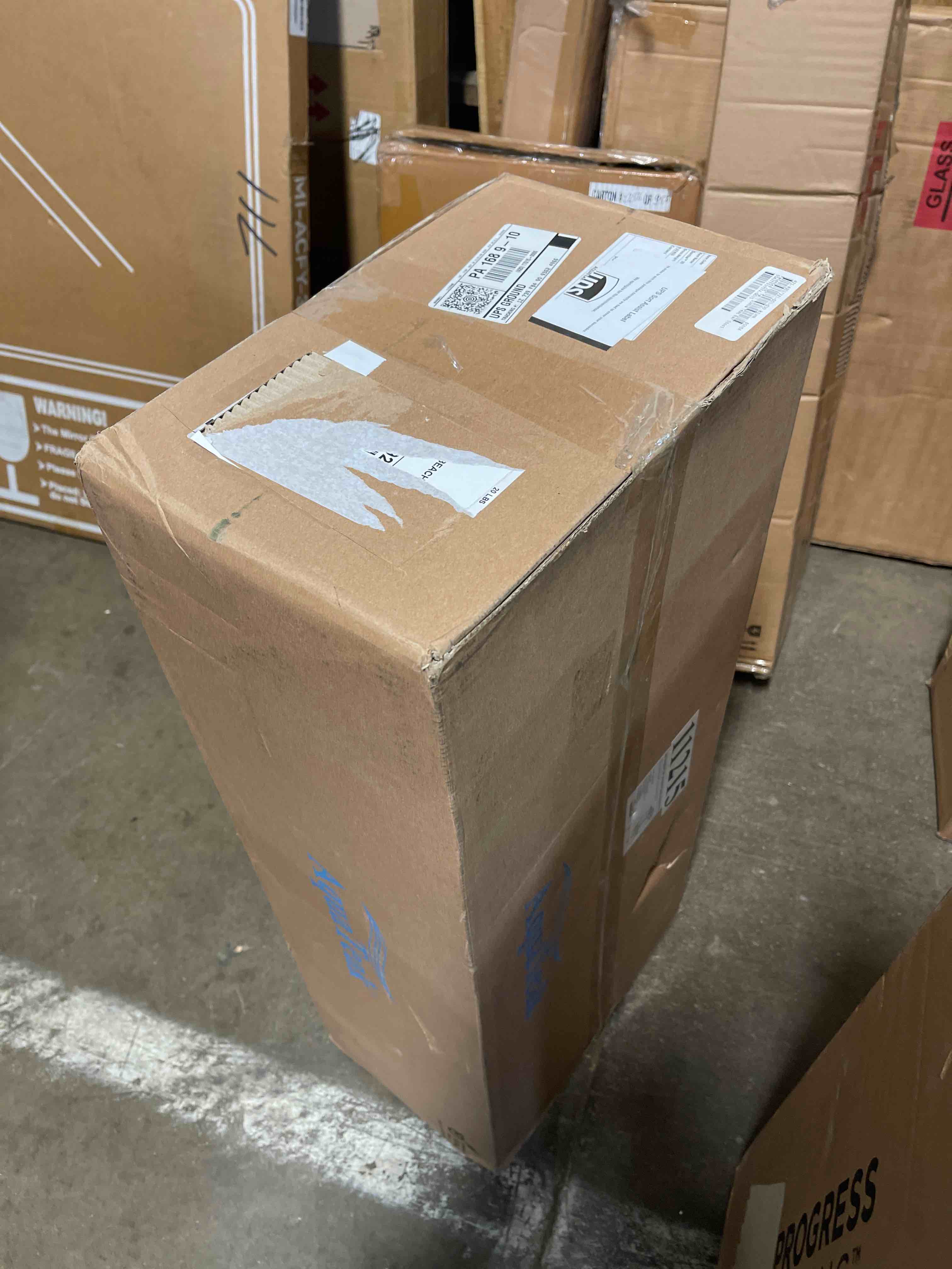 https://s3.amazonaws.com/lotting-images-prod/phillipi/BRN0099555_1728059435566.jpeg