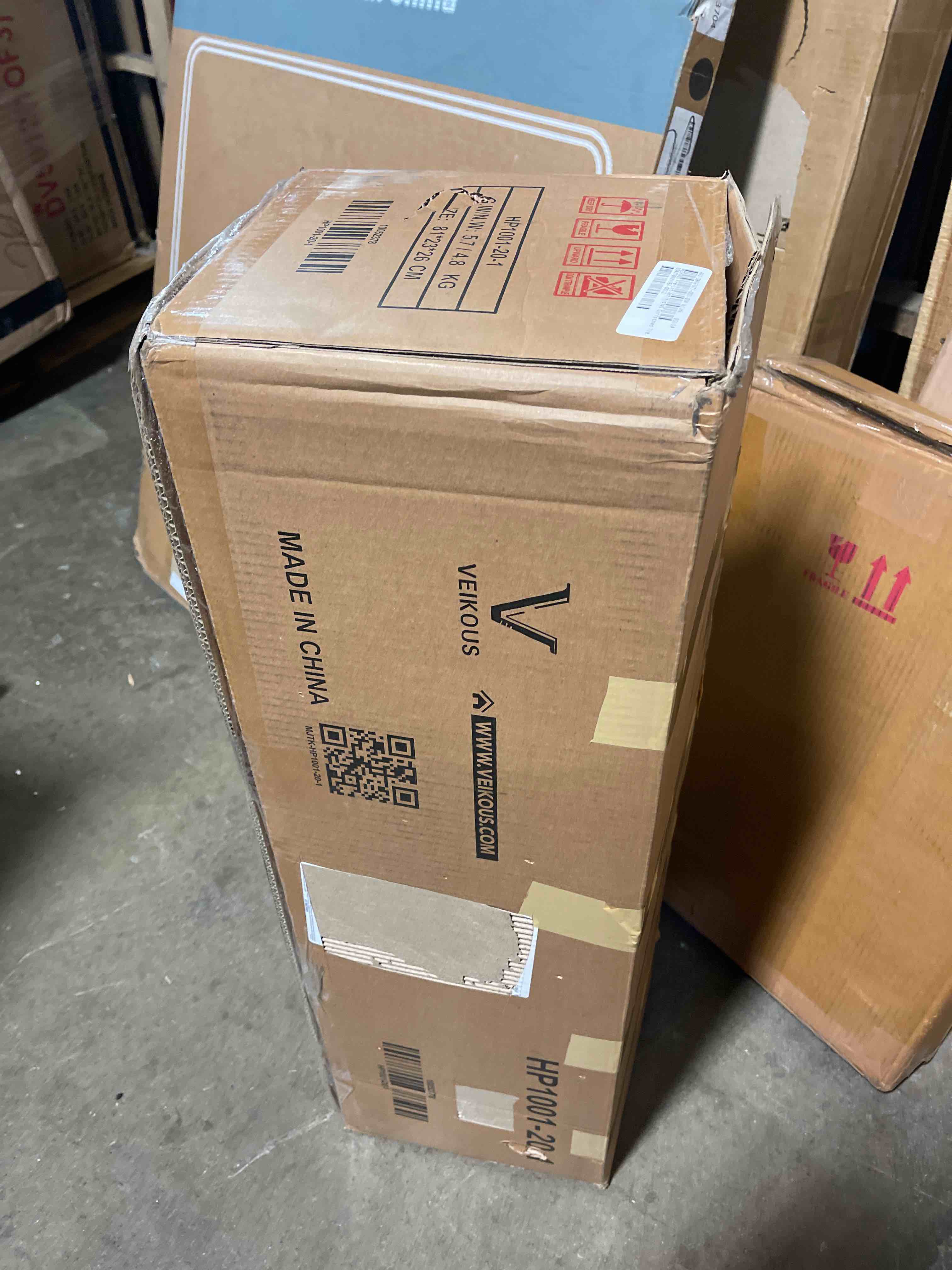 https://s3.amazonaws.com/lotting-images-prod/phillipi/BRN0099557_1728059115231.jpeg