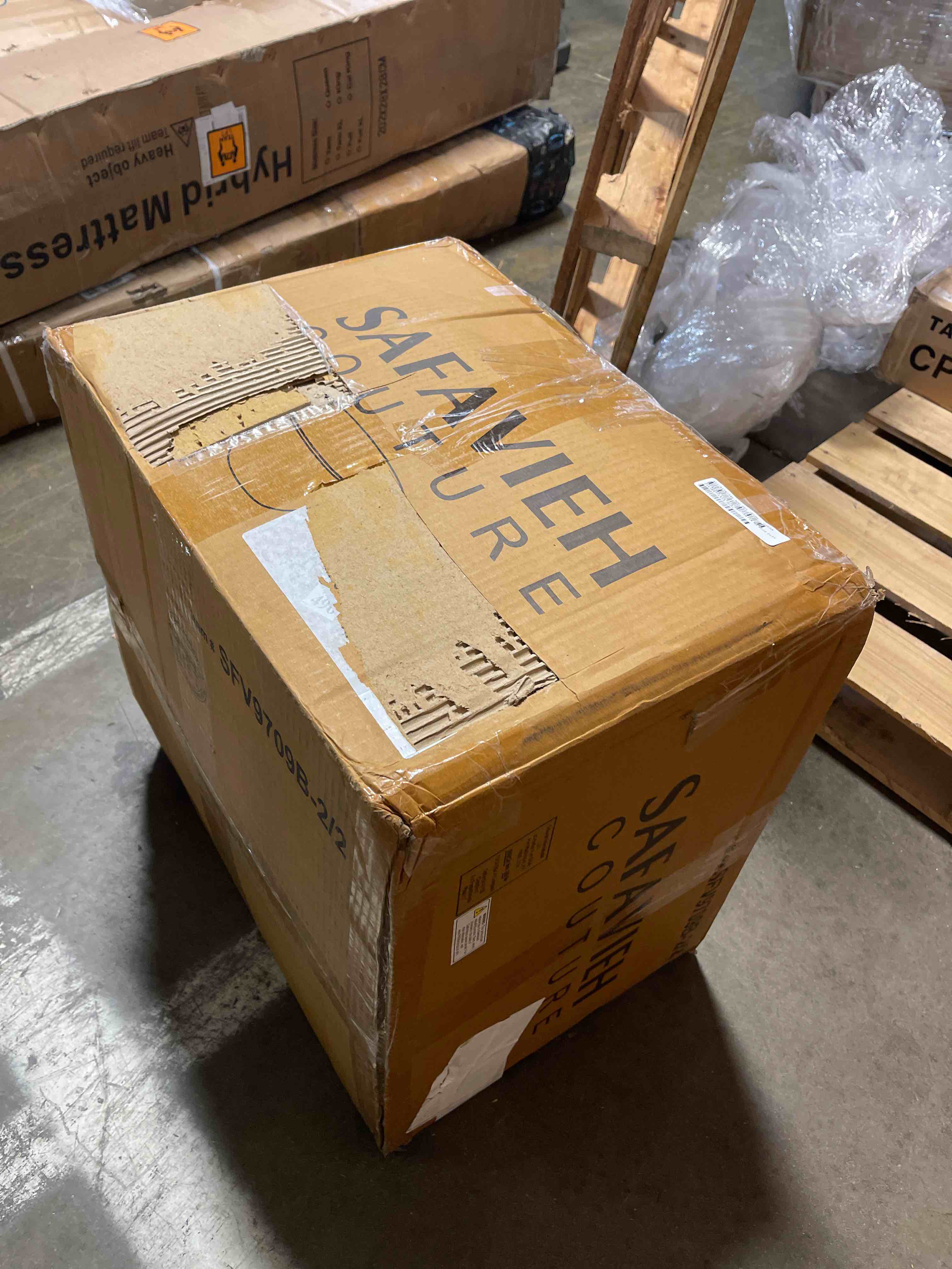 https://s3.amazonaws.com/lotting-images-prod/phillipi/BRN0099575_1728055735506.jpeg