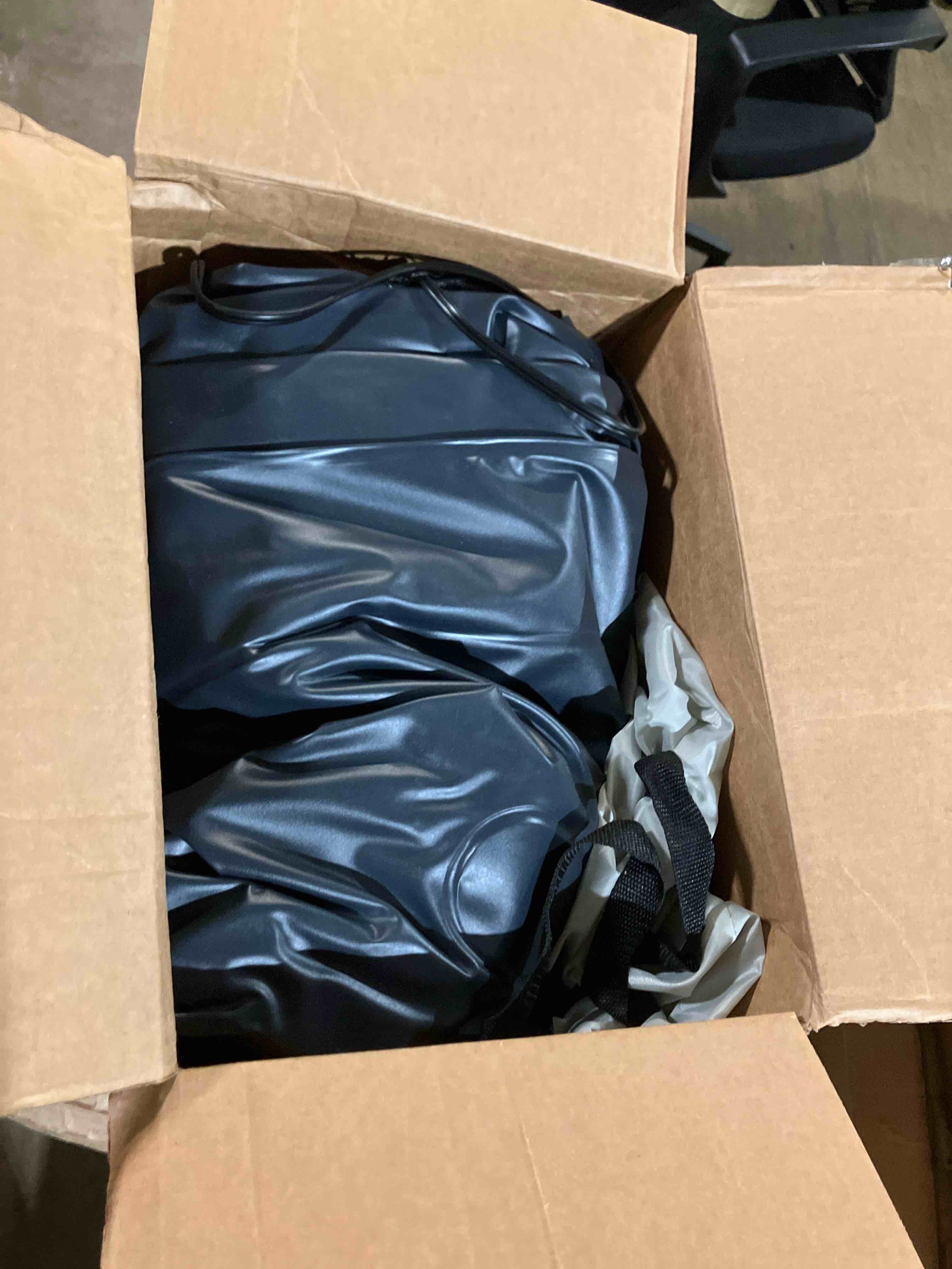 iDOO Queen Air Mattress with Built in Pump, 18" Raised Comfort Blow up