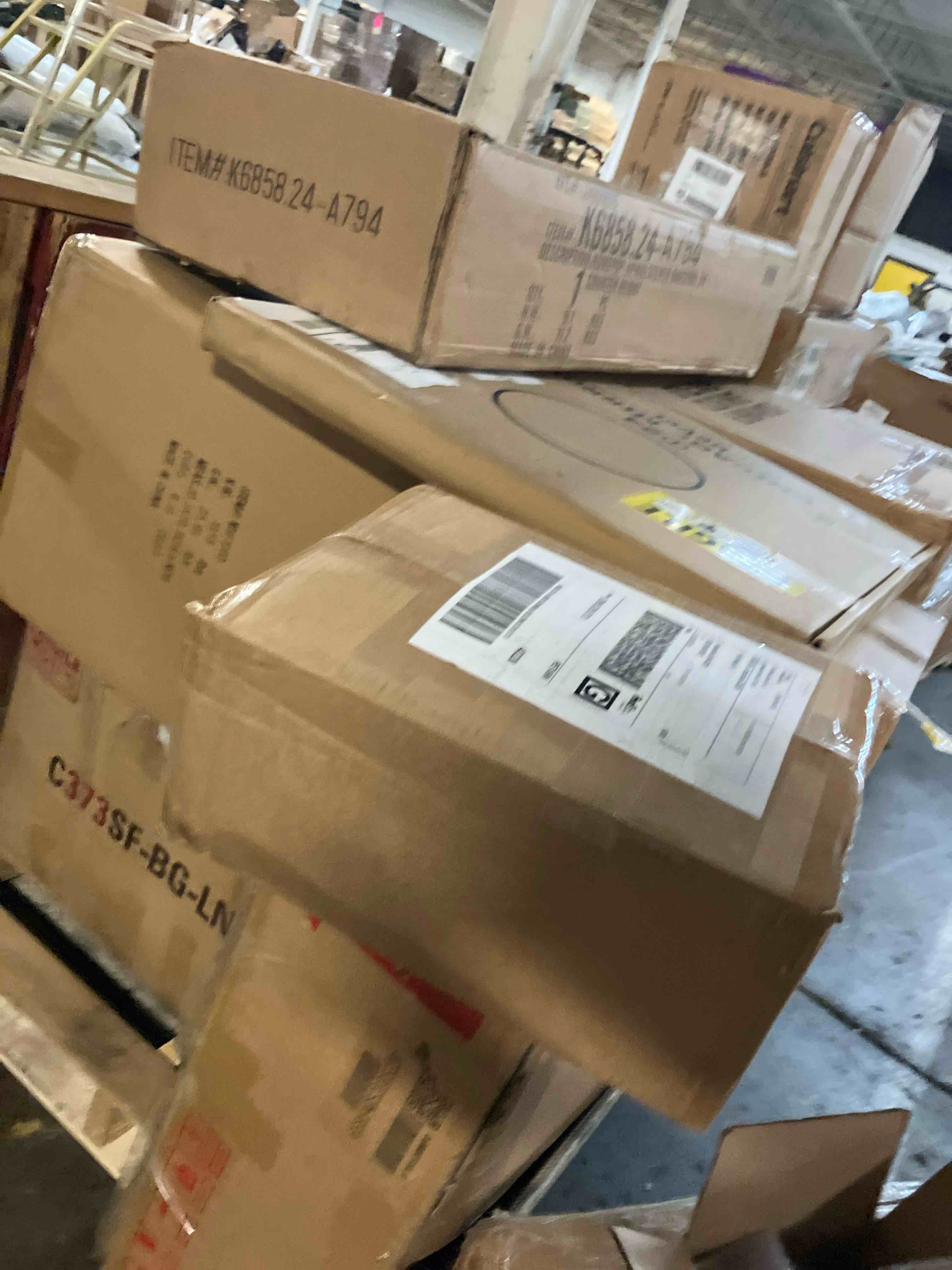 https://s3.amazonaws.com/lotting-images-prod/phillipi/BRN0100425_1727465995918.jpeg