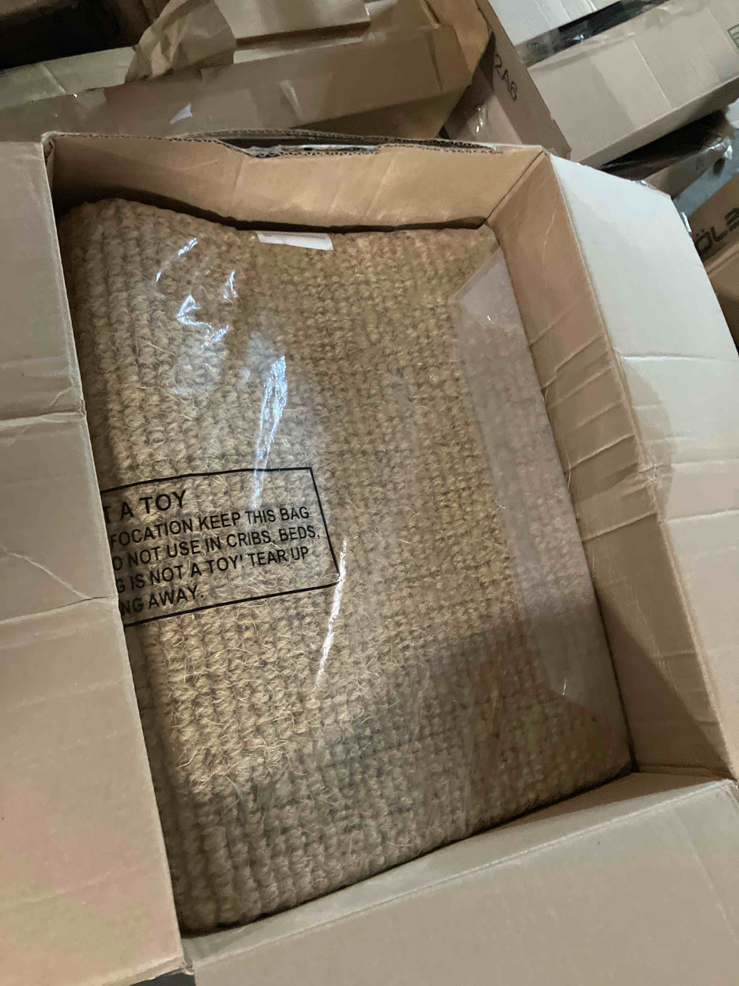 https://s3.amazonaws.com/lotting-images-prod/phillipi/BRN0101037_1727285152628.jpeg